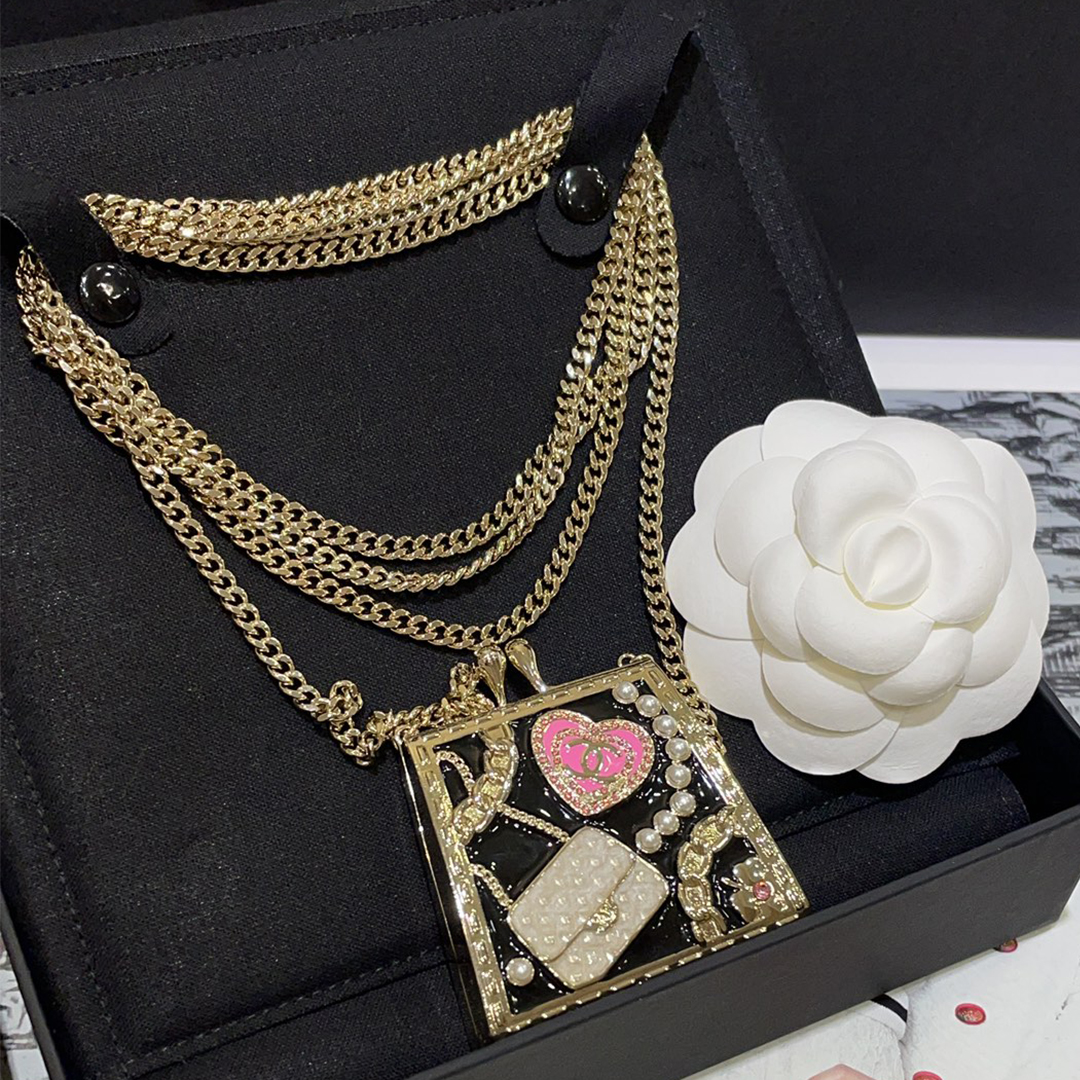 NIGO Chanel Women's Pink Double C Perfume Bottle Black Enamel Bag Necklace Sweater Chain Jewellery Accessories #nigo71681