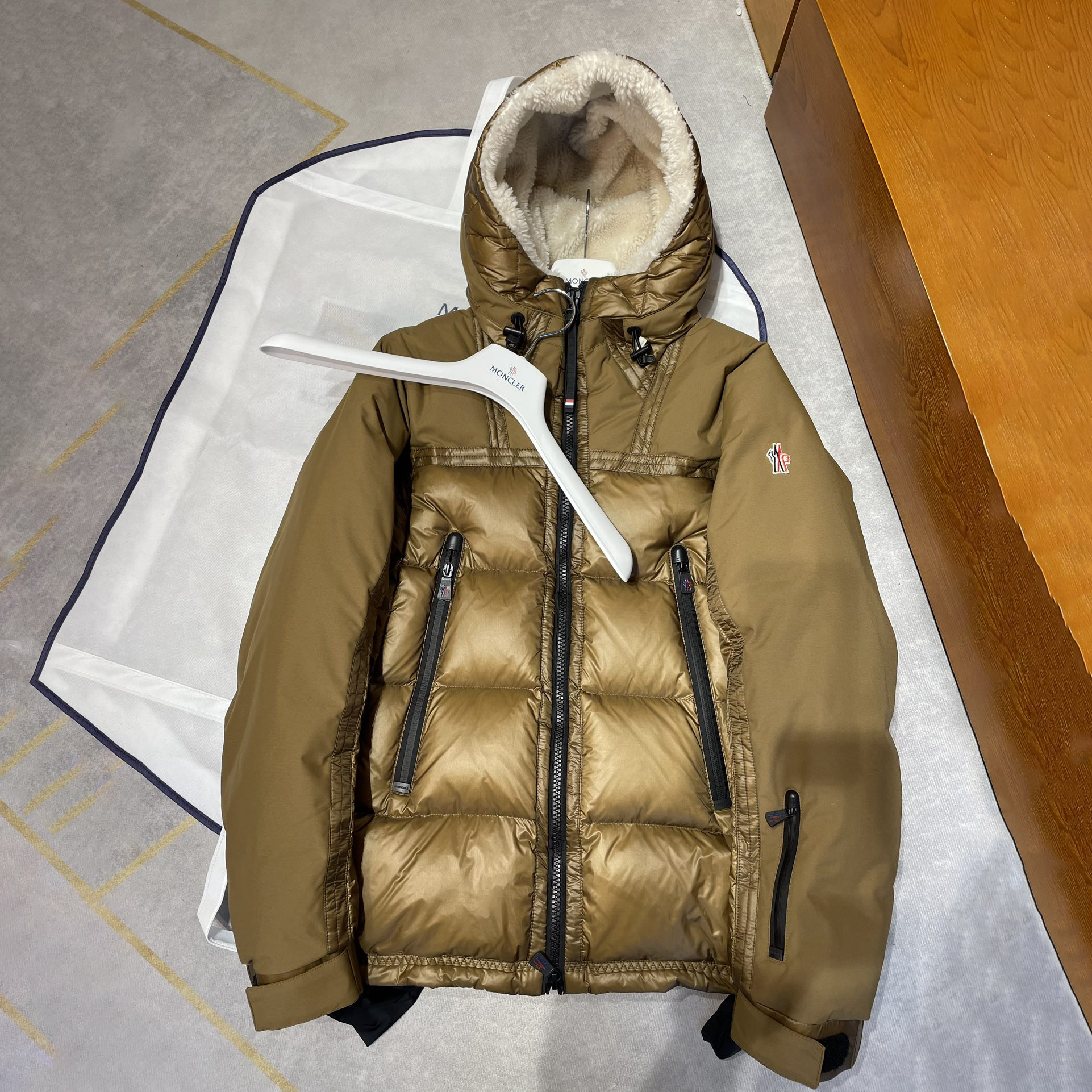 NIGO Moncler Men's Autumn and Winter Solid Color Splicing Hooded Zipper Long Sleeve Puffer Down Jacket #nigo73647