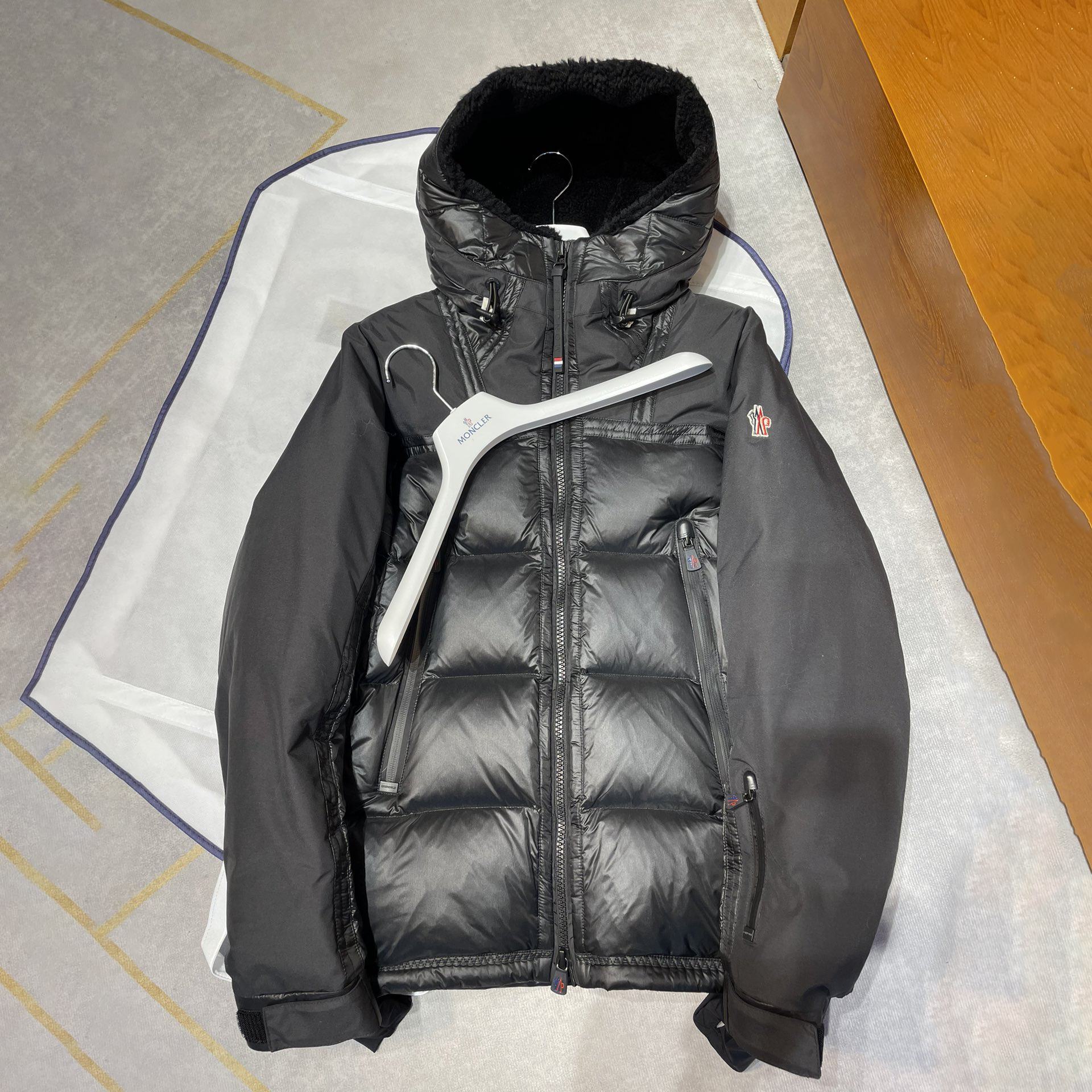 NIGO Moncler Men's Autumn and Winter Solid Color Splicing Hooded Zipper Long Sleeve Puffer Down Jacket #nigo73647