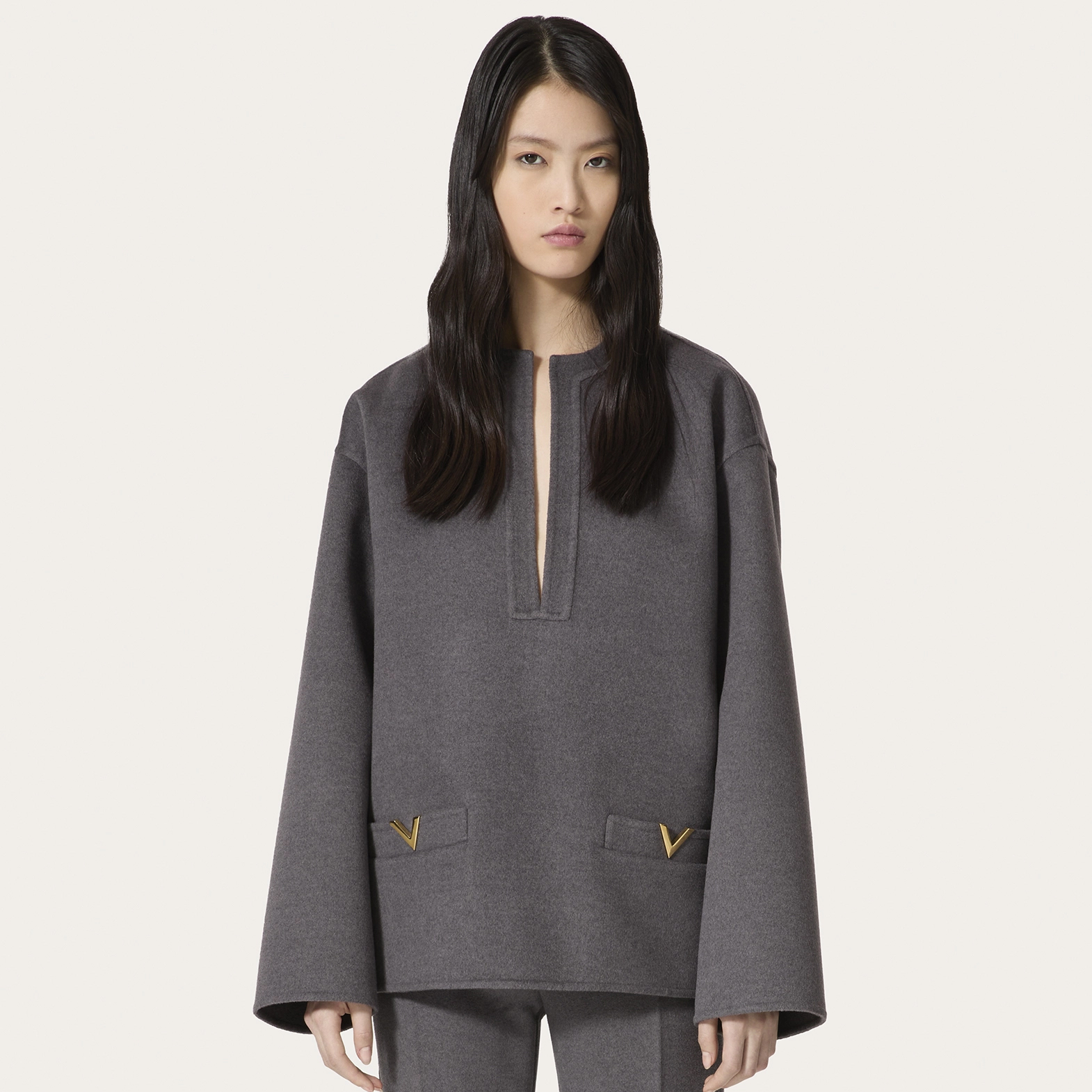 NIGO Valentino Women's Spring, Autumn And Winter V-Neck Solid Color Wool Cashmere Long Sleeve Fitted Sweater Ngvp #nigo9477