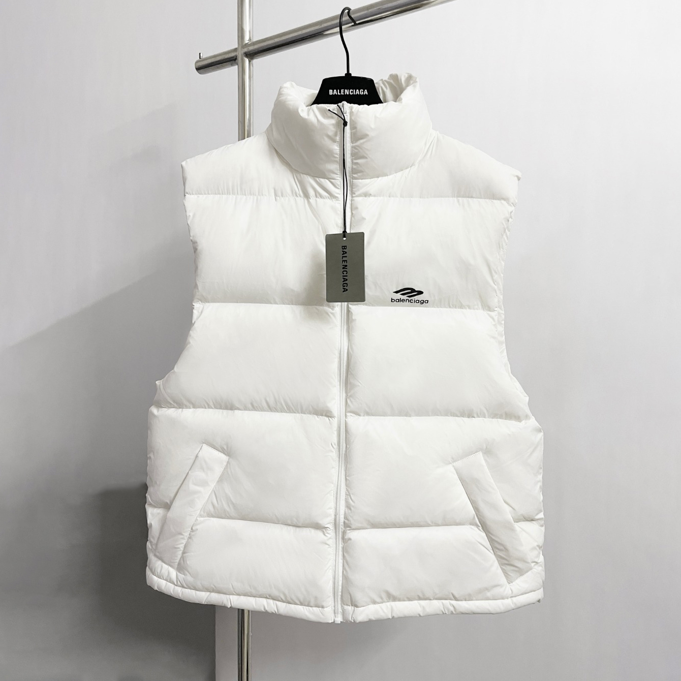 NIGO Balenciaga Men's And Women's Winter Black And White Zip 3b Sports Icon Ski Puffer Down Vest Jacket #nigo73744
