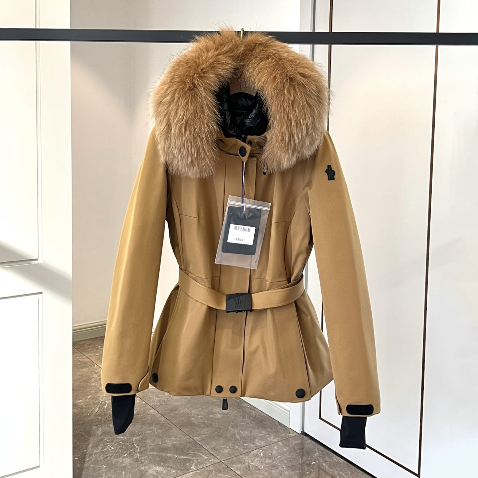 NIGO Moncler Women's Autumn and Winter Solid Color Hooded Waisted Long Sleeve Zipper Puffer Down Jacket #nigo73833