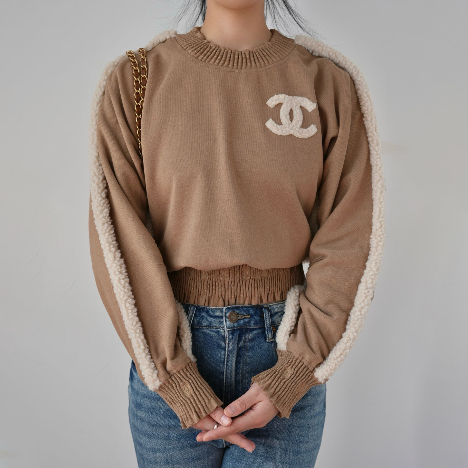 NIGO Chanel Women's Autumn and Winter Solid Color Lamb's Wool Patch Cotton Twill Round Neck Long Sleeve Pullover Sweatshirt #nigo73963