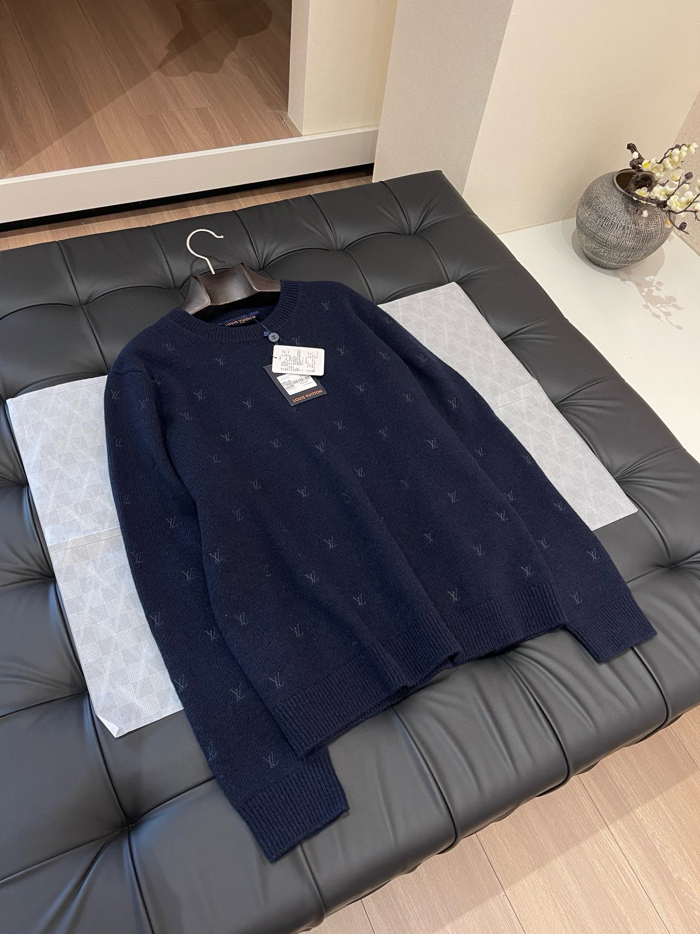 NIGO Louis Vuitton Men's Spring and Autumn Solid Color Embroidery Logo Printed Crew Neck Knit Wool Sweater #nigo73953