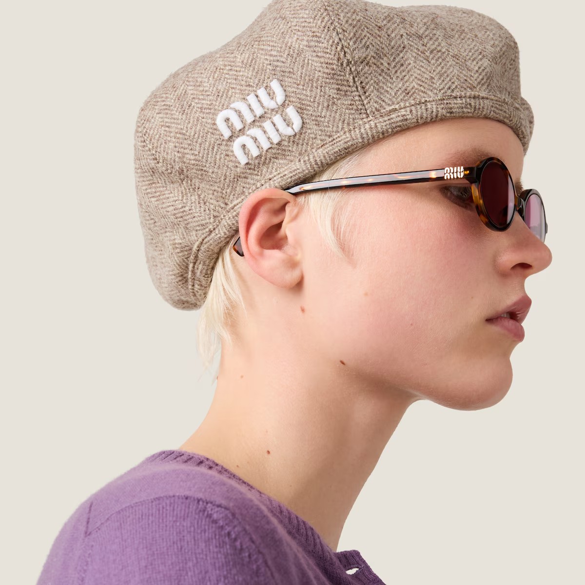 NIGO MiuMiu Women's Solid Color V-Pattern Wool Fabric Beret Cap Hat #nigo73985