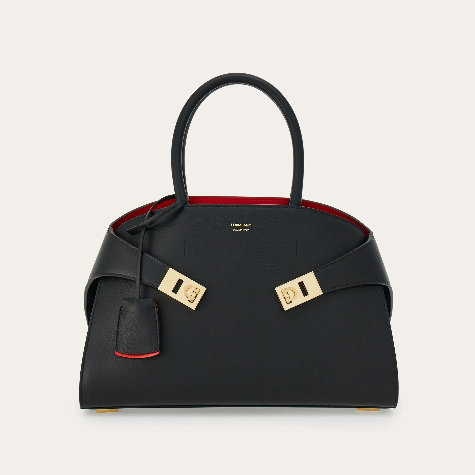 NIGO Ferragamo HUG Women's Gancini Closure Buckle Removable Adjustable Shoulder Strap Cowhide Leather Single Shoulder Crossbody Handbag Bag Bags #nigo74111