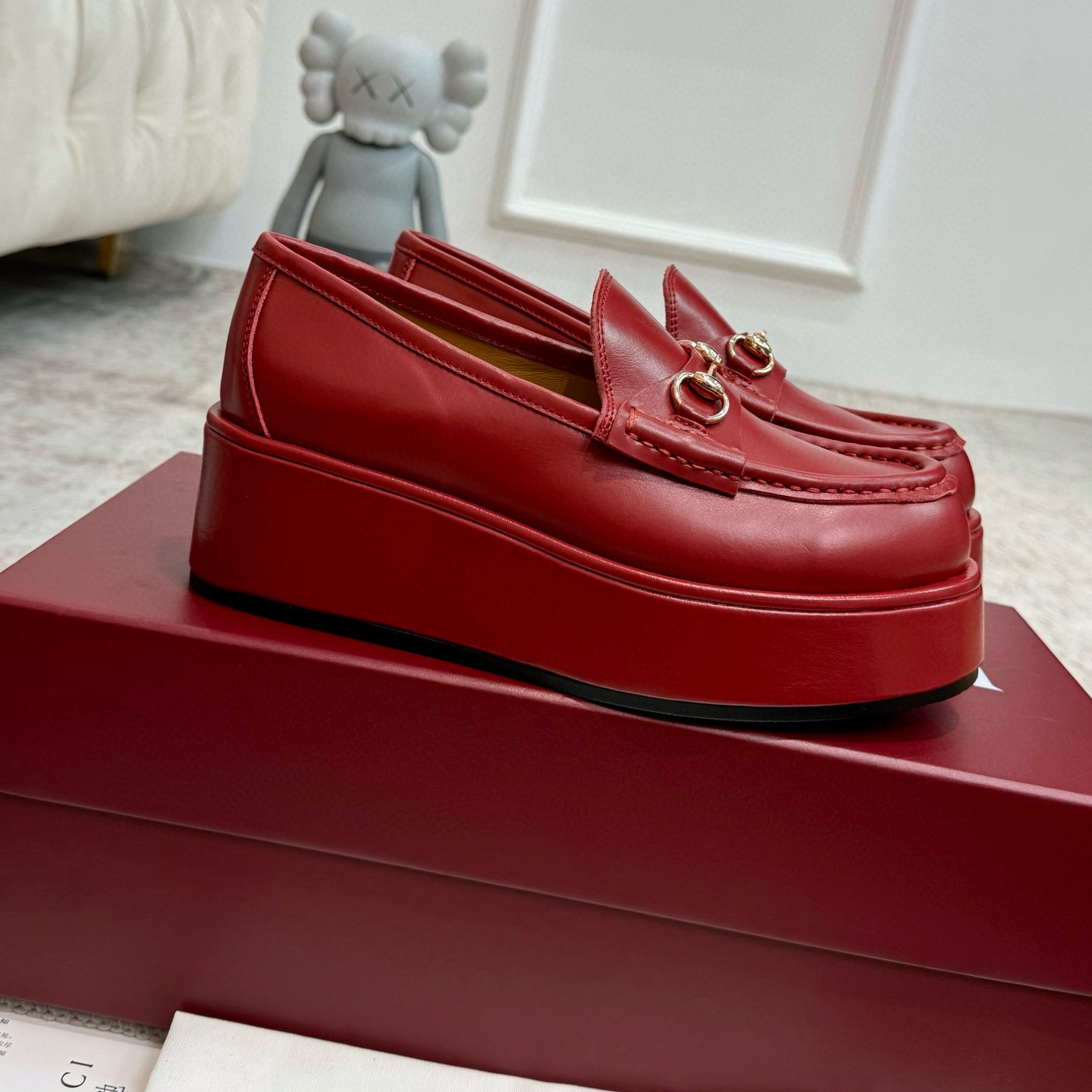 NIGO Gucci Horsebit Series Women's Thick Bottom Loafers Fashionable Temperament Trend Heightened Red Sexy Leather Shoes #nigo71719