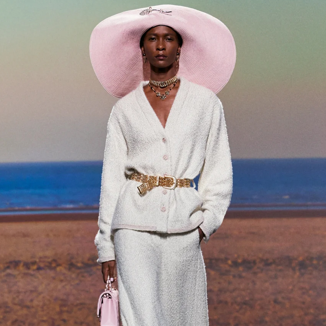 NIGO Chanel Women's Spring, Autumn And Winter Cashmere V-Neck Tweed Long-Sleeved Solid Color Single-Breasted Jacket Ngvp #nigo9576