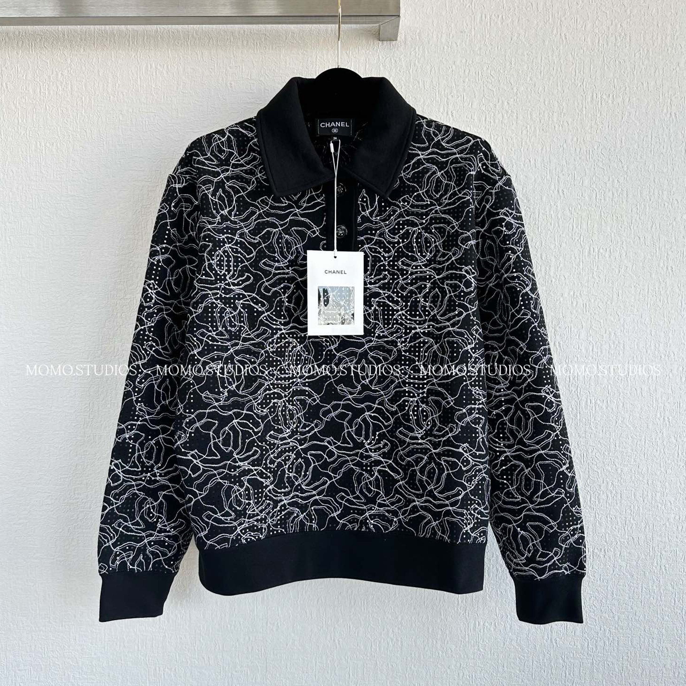 NIGO Chanel Women's Early Spring New Luxury Polo Shirt Shiny Cotton Black And White Colourblocking Double C Lapel Button Sweatshirt Temperament Chic And Elegant Tops Chanel #nigo71737