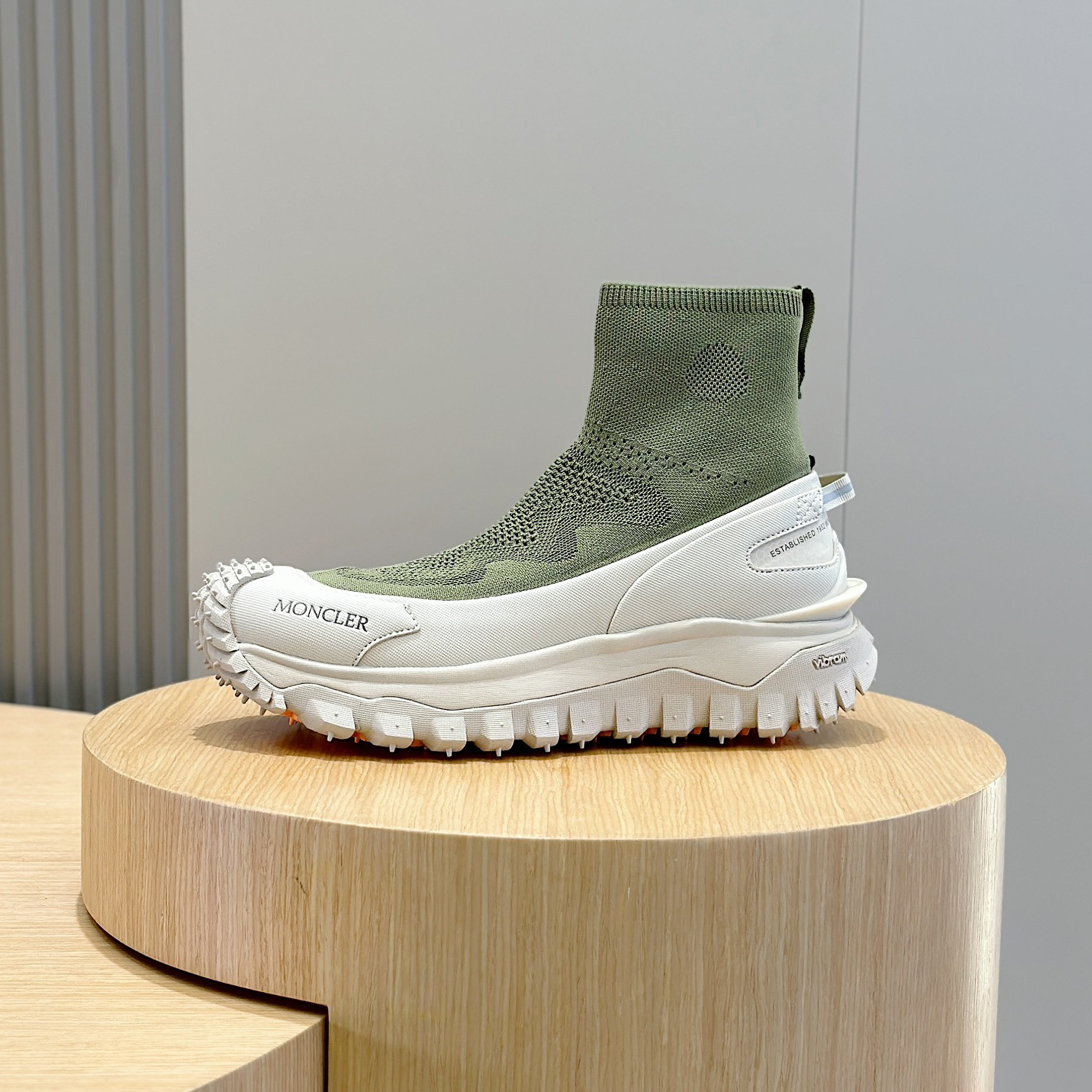 NIGO Moncler Spring Summer New Trailgrip Knit Men's High Top Sneakers Fashionable High Street Colorblocking Knit Upper Casual Shoes Thick Sole Height Increase 4.5cm #nigo71764