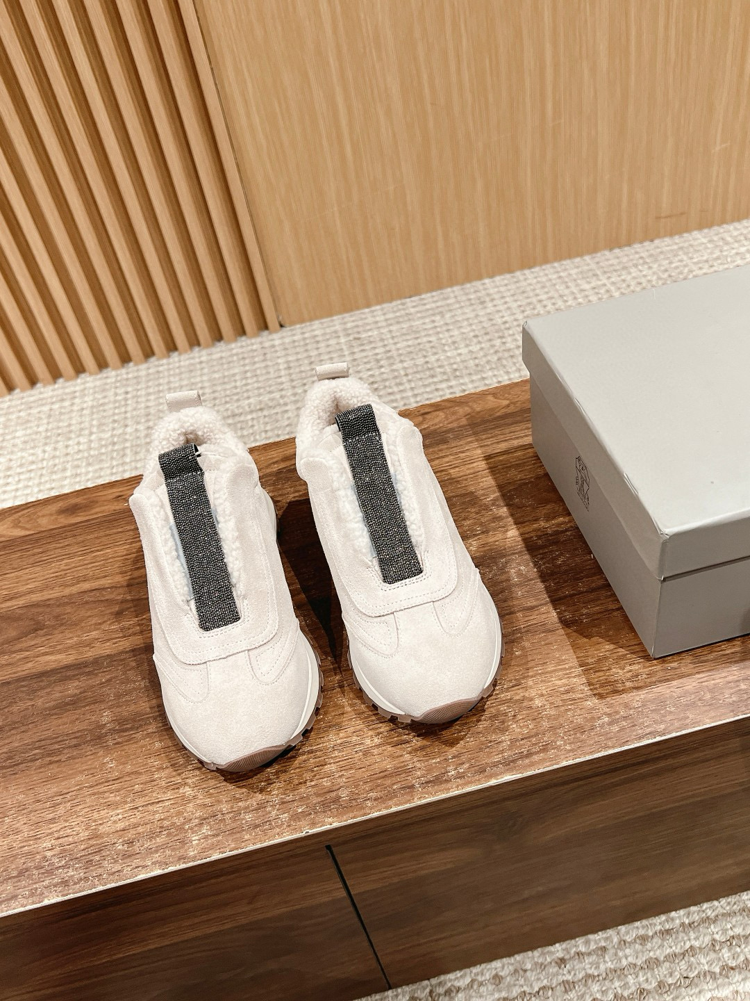 NIGO Brunello Cucinelli Men's And Women's Autumn And Winter Solid Color Suede Leather Round Head Overfoot Low-top Casual Shoes #nigo74149