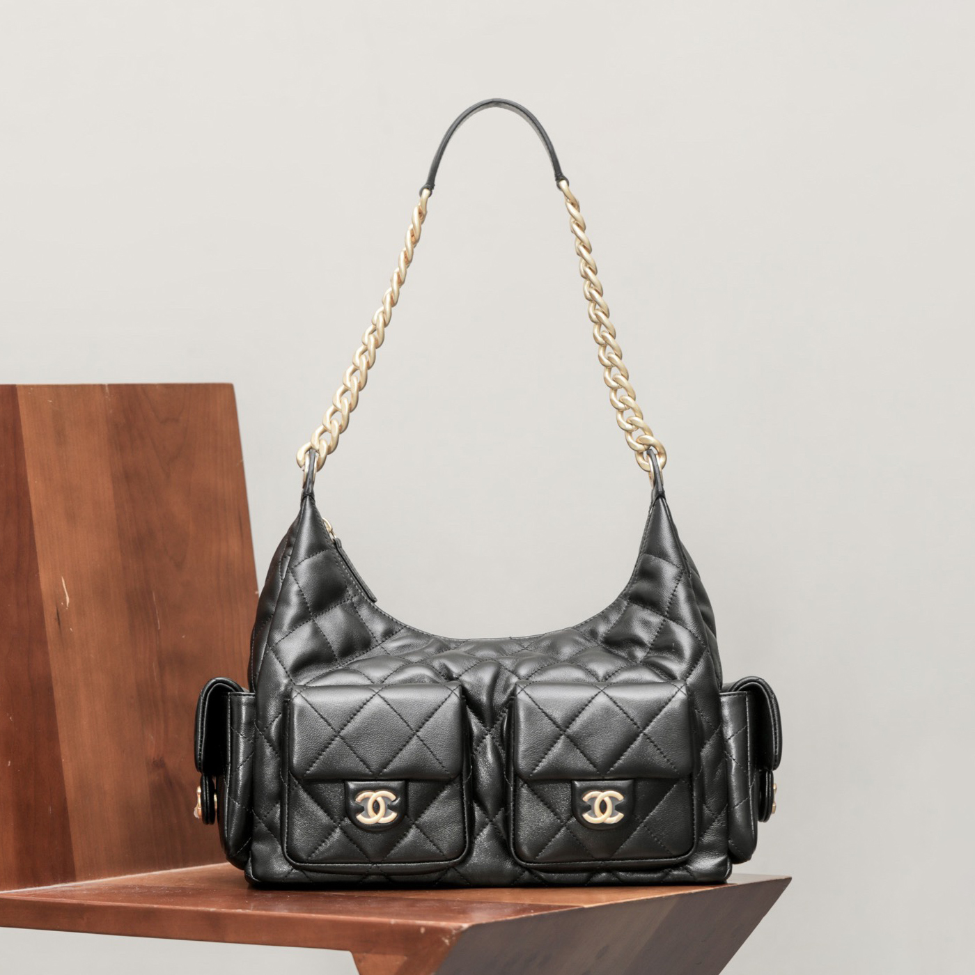 NIGO Chanel Women's Black Gold Buckle Zipper Closure Lambskin Tote Shoulder Bag Bags #nigo74229