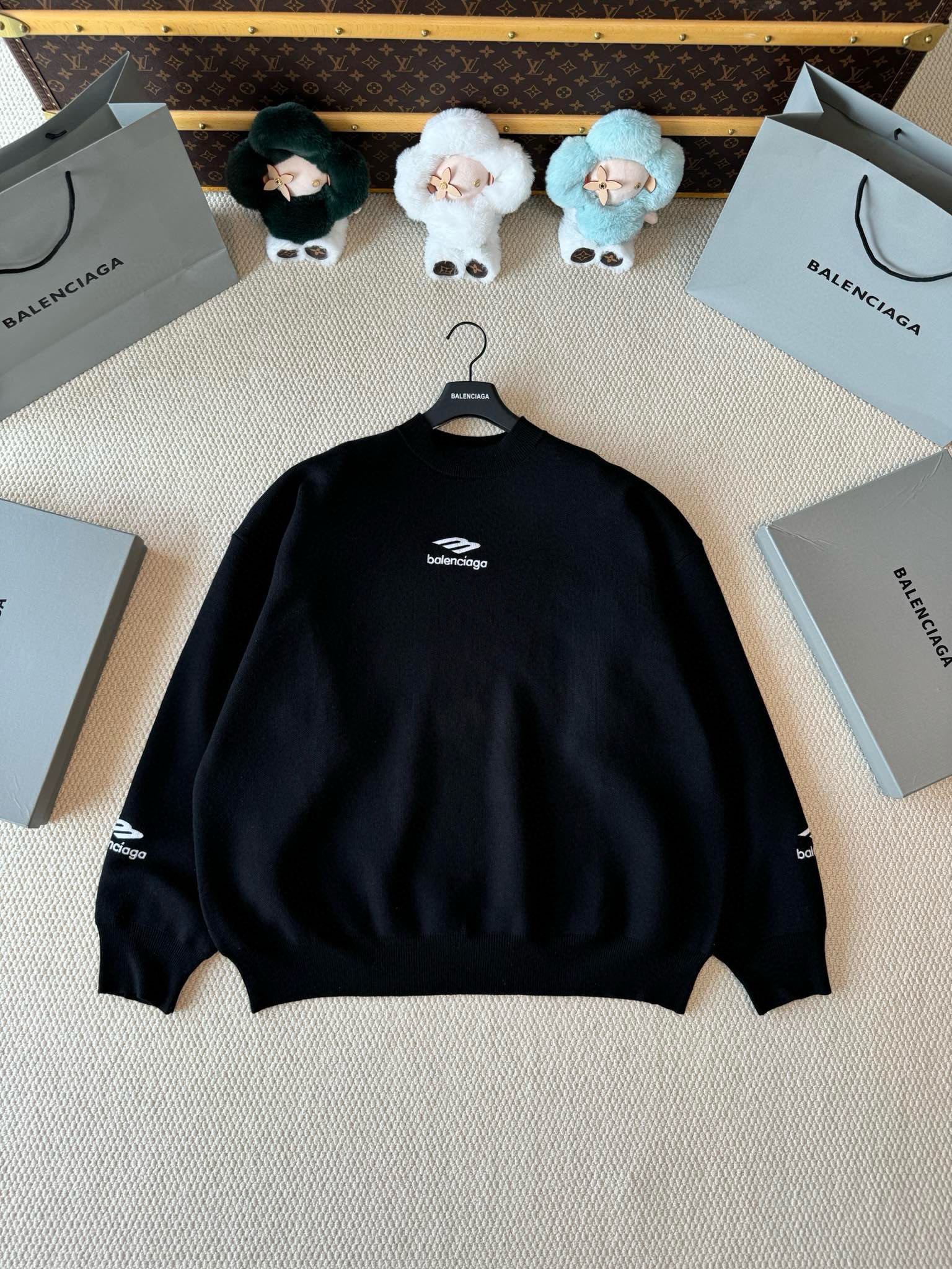 NIGO Balenciaga Men's Spring and Autumn Solid Color Logo Printed Round Neck Pullover Regular Fit Long Sleeve Sweater #nigo74275