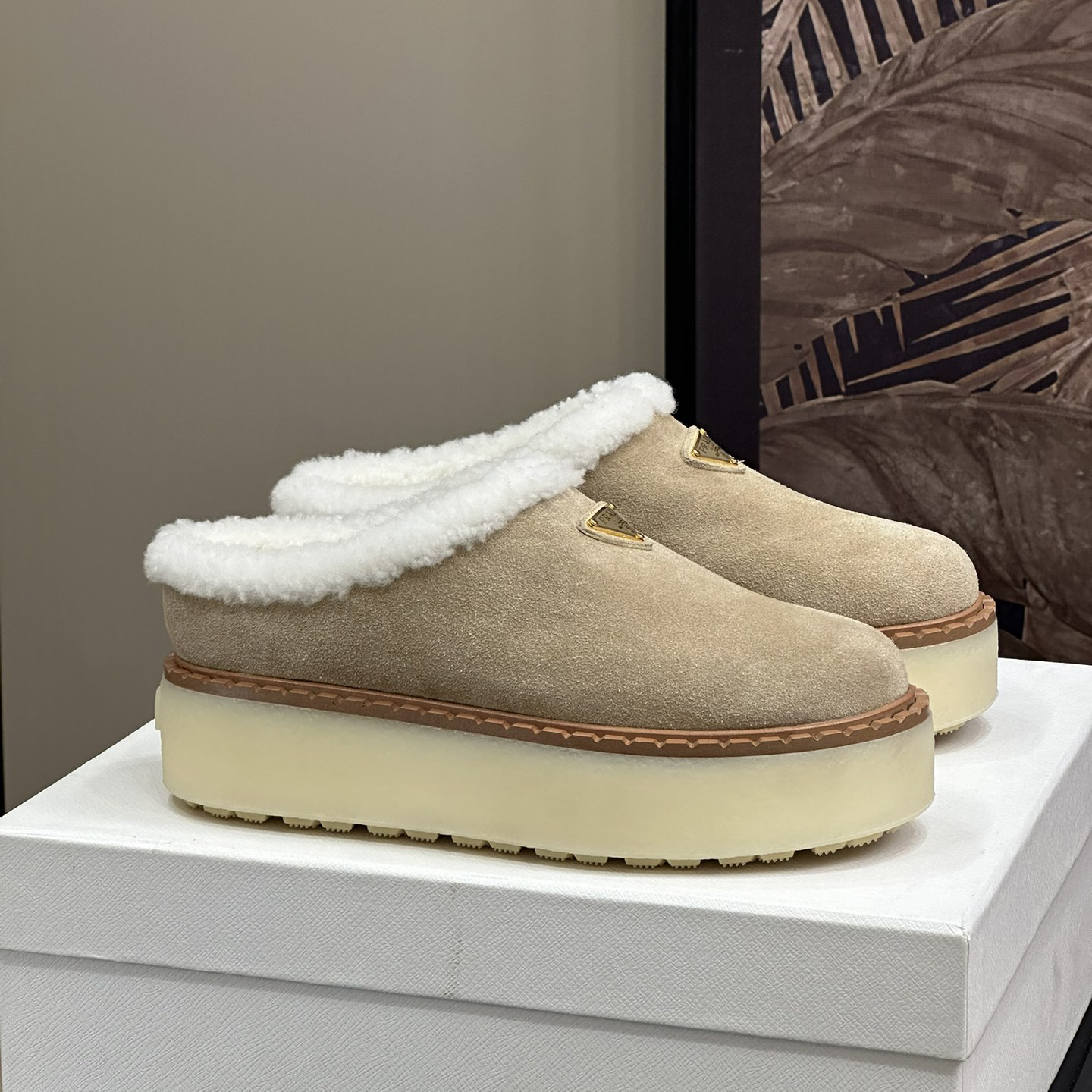 NIGO Prada Women's Autumn and Winter Solid Color Suede Thick Bottom Round Head Slippers Shoes #nigo74272