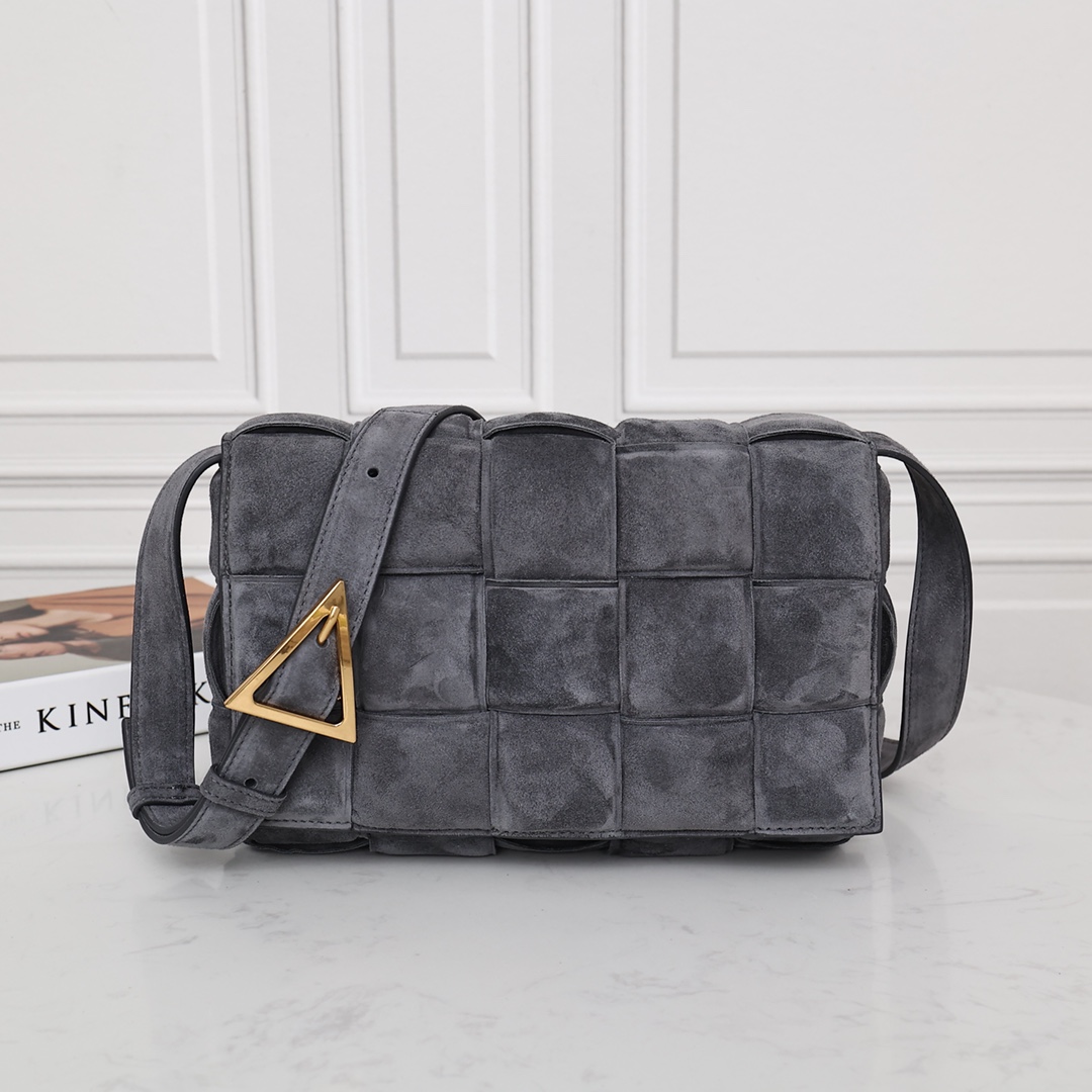 NIGO Bottega Veneta Cassette Women Pure Color Suede Woven Shoulder Crossbody Bag Bags #nigo74284