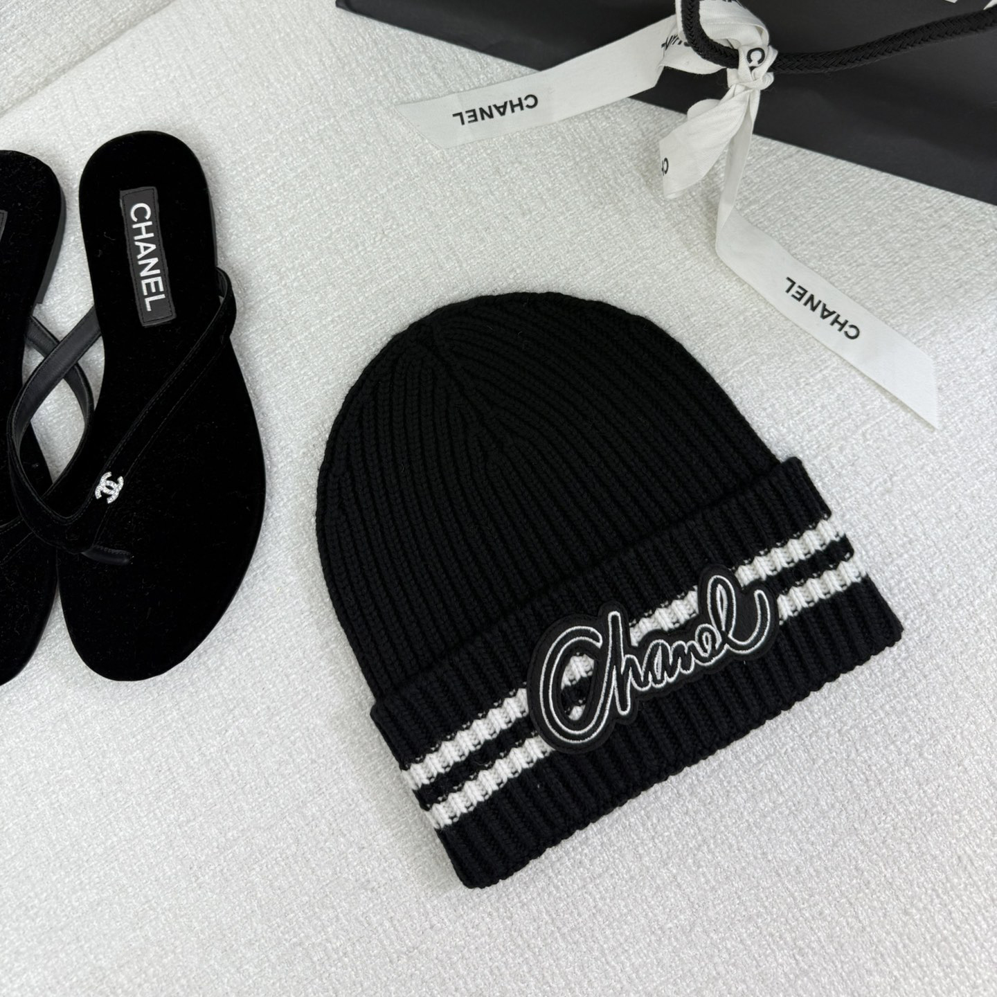 NIGO Chanel Women's Fall/Winter Solid Color Cashmere Scarf Gloves #nigo74475