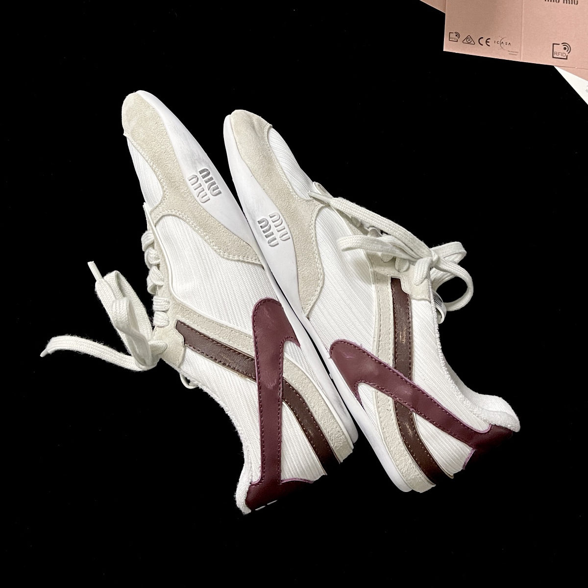 NIGO MiuMiu Women's Colorblocking Comfortable Flat Bottom Non Slip Wear Resistant Breathable Low Top Lace-up Casual Shoes #nigo74516