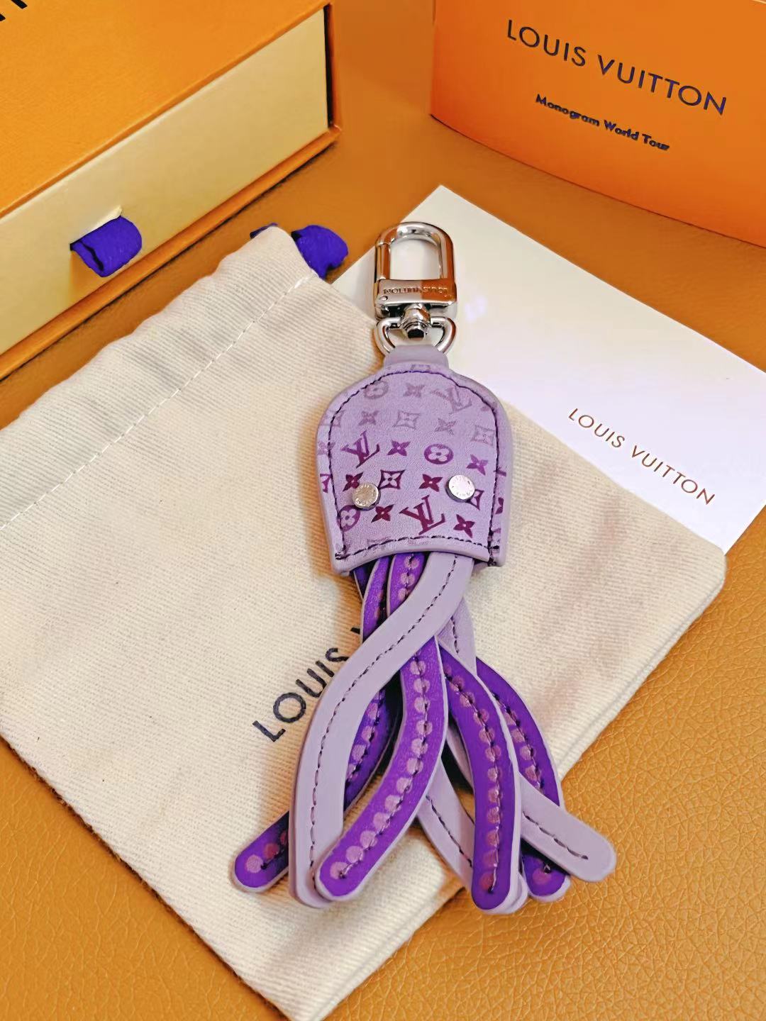NIGO Louis Vuitton Men's Solid Color Old Flower Pattern Octopus Shaped Leather Bag Pendant Keychain #nigo74518