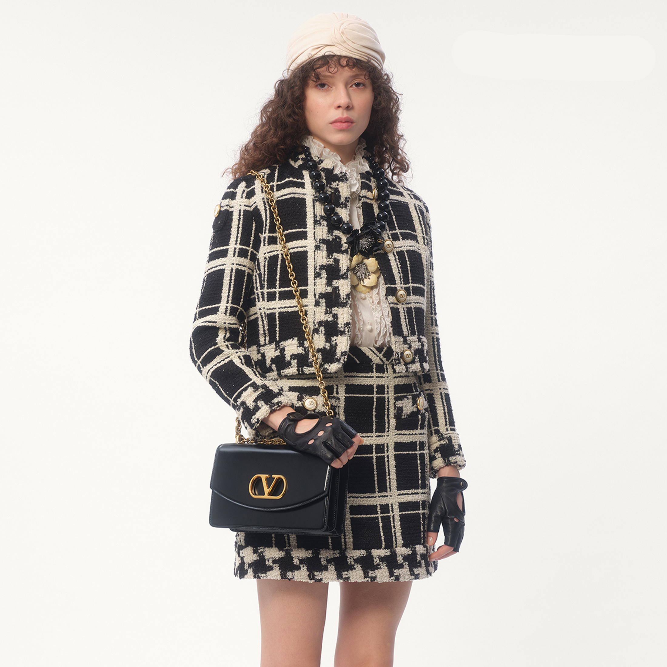NIGO Valentino Women's Oversized Chequered Tweed Gold Button Jacket Half Spring And Autumn Fashion Wool Kilim Vintage Jacket Short Skirt Suit Set #nigo71792
