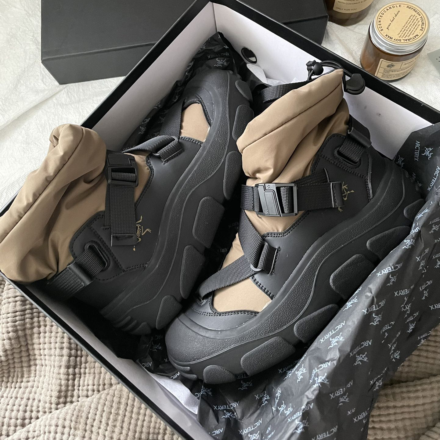 NIGO Arcteryx Women's Solid Color Waterproof Fabric Snap Cotton Short Boots Shoes #nigo74545