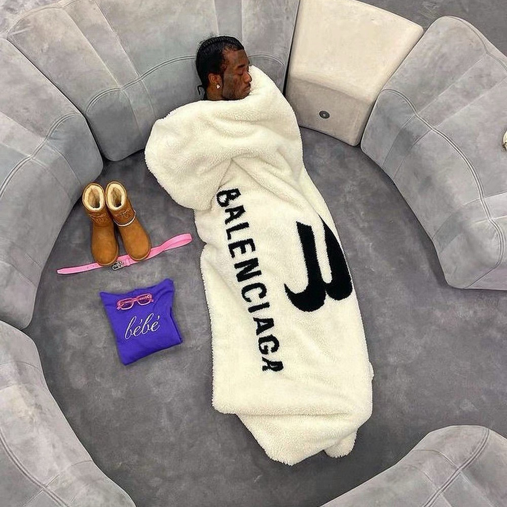 NIGO Balenciaga Men's and Women's Alphabet Print White Blanket #nigo74663