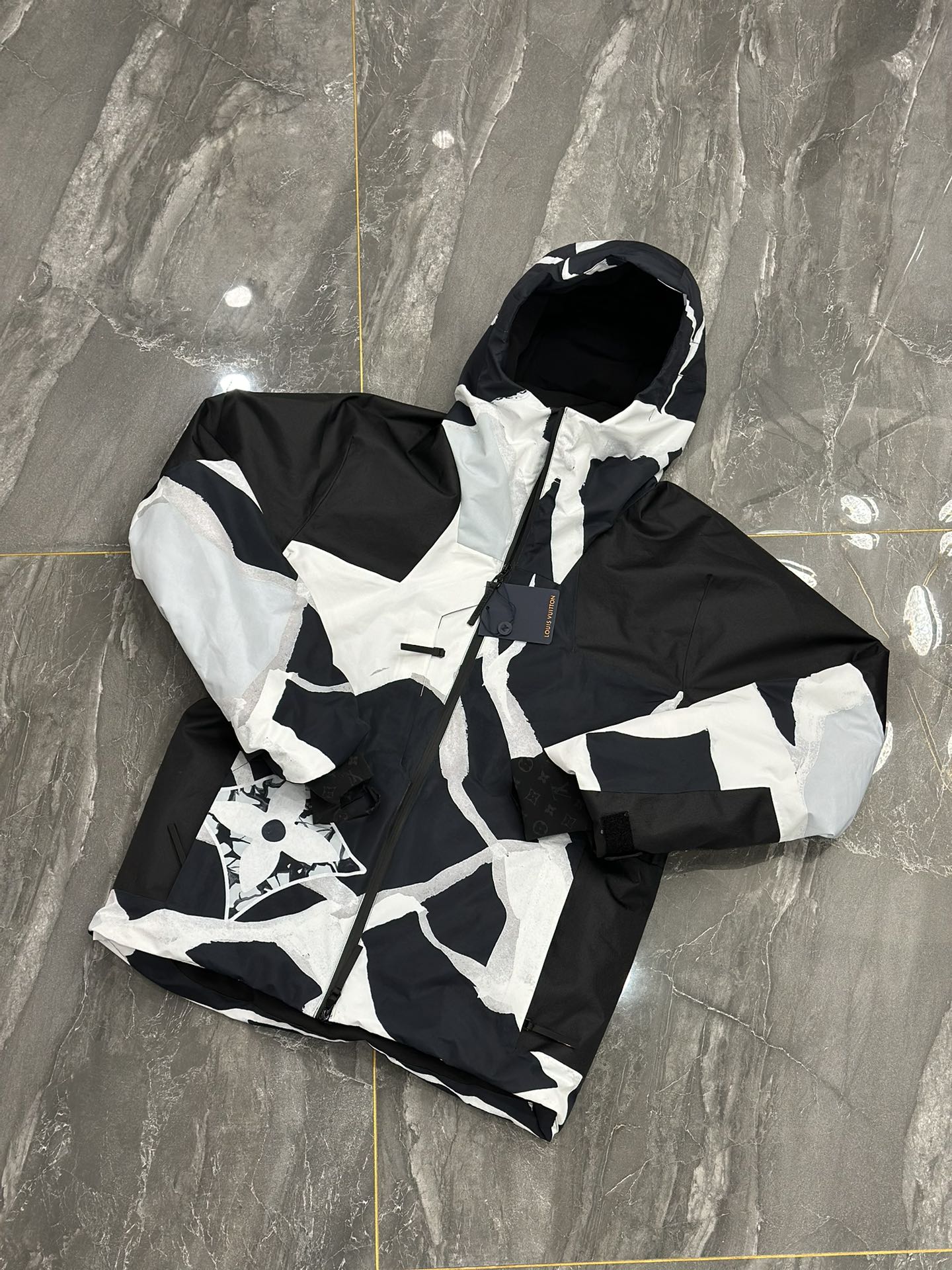 NIGO Burton Men's And Women's Black And White Colorblocking Waterproof Windproof Hooded Zipper Long-sleeved Ski Jacket Leisure Ski Pants Suit Set #nigo74666