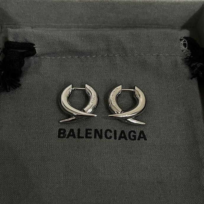 NIGO Balenciaga Men's Simple Metal Solid Color Letter Print Earrings Jewelry #nigo74688