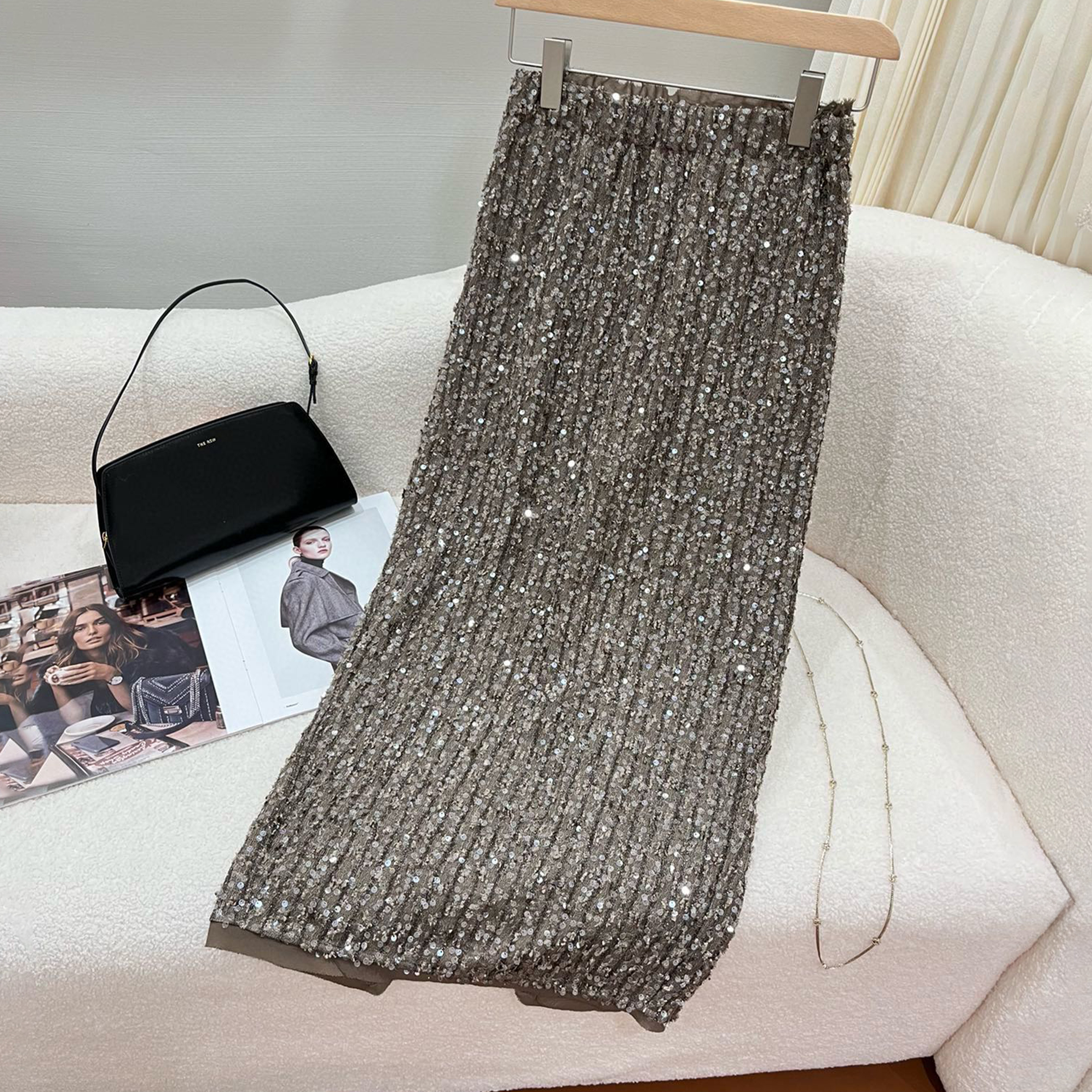 NIGO Brunello Cucinelli Women's Spring And Summer Black Sequins Mid-length High Waist Fit Casual Half Skirt Sexy Luxury Elegant Skirt Ngvp #nigo9798