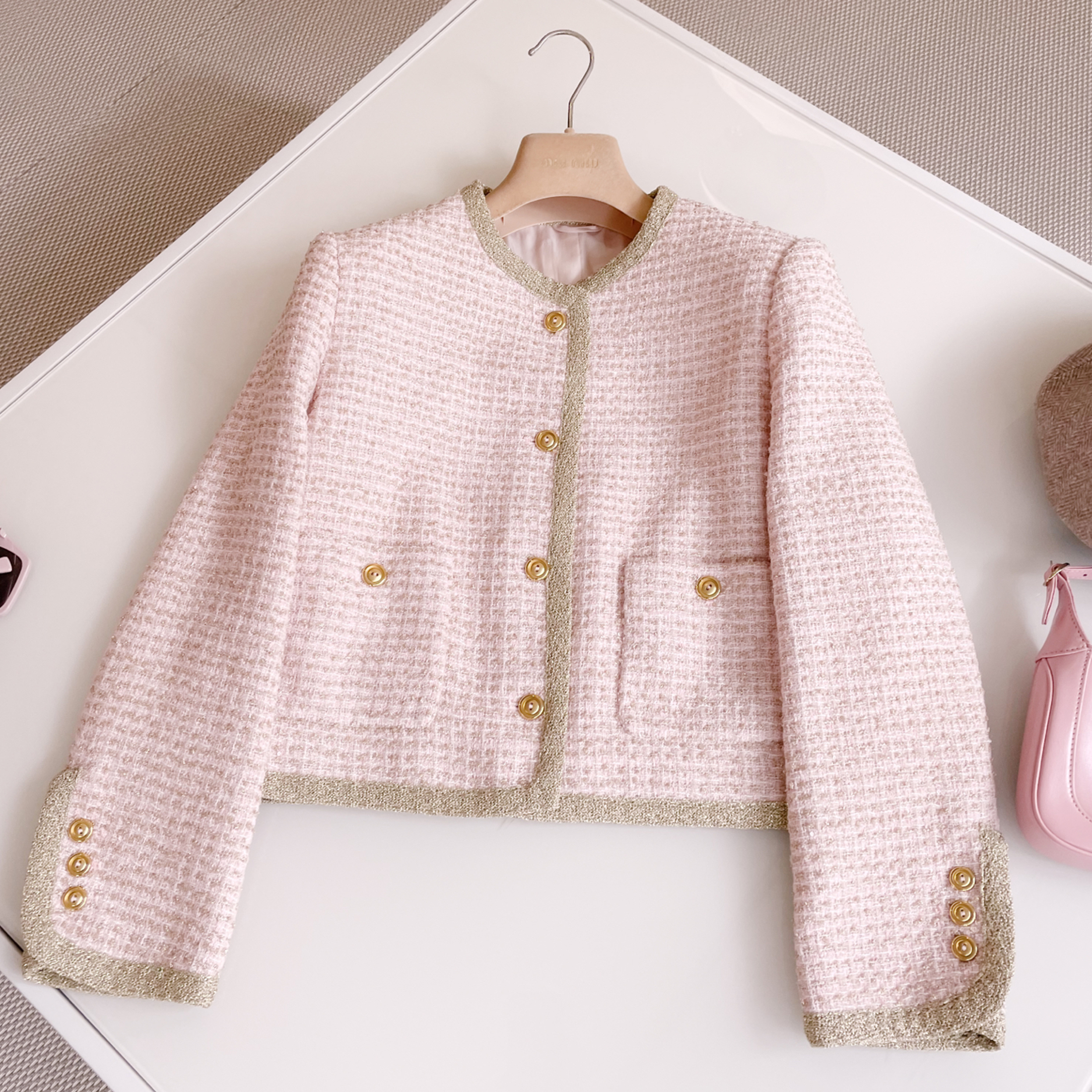 NIGO MiuMiu Women's Early Spring Woven Pink Gold Tweed Jacket Half Skirt Suit Retro High Street Simple Temperament Single-breasted Short Jacket Wrap Skirt Set Ngvp #nigo9854
