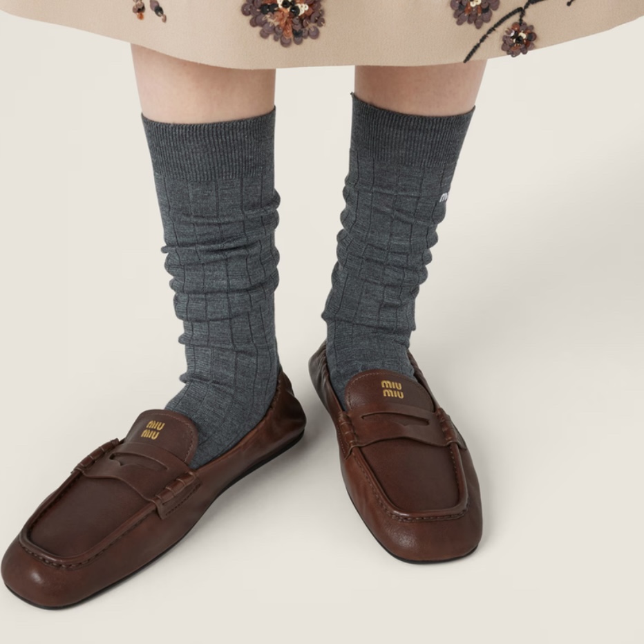 NIGO MiuMiu Women's Solid Color Slip On Round Toe Leather Flat Loafers Shoes #nigo74932