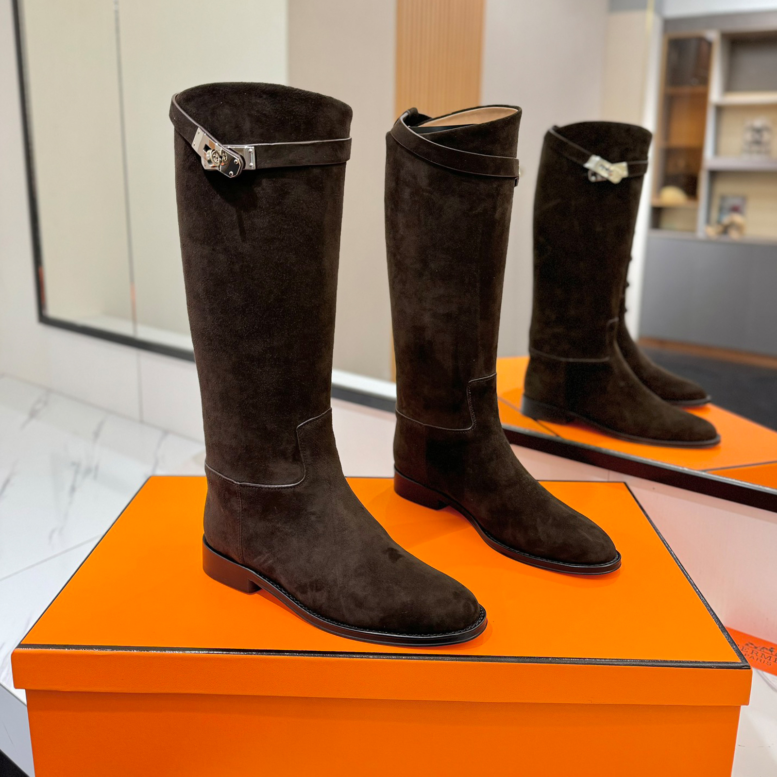 NIGO Hermes Women's Kelly Jumping Knight Boots Simple Temperament Elegant Autumn And Winter Tall Chunky Heel Leather Boots Shoes Ngvp #nigo9851