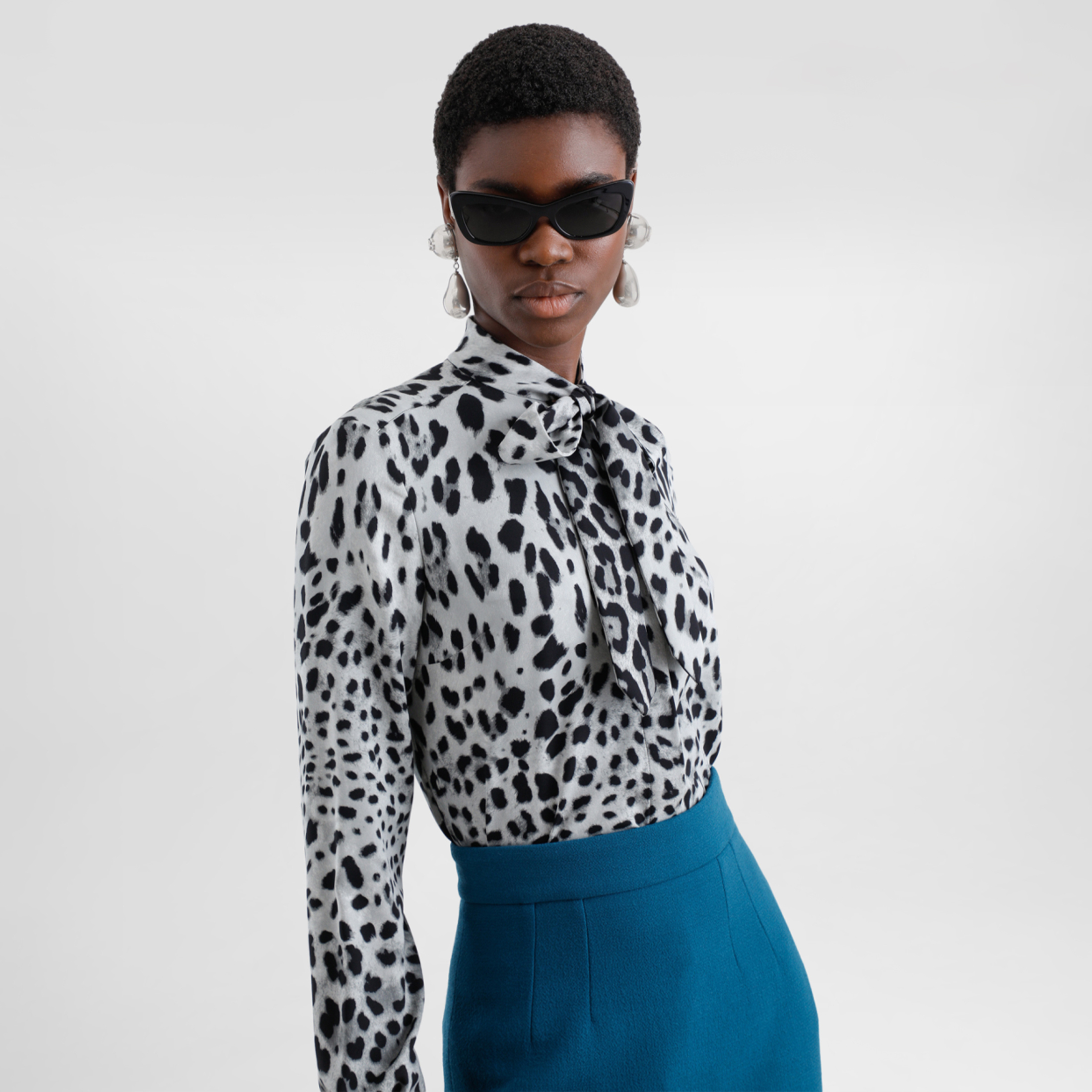 NIGO Dolce&Gabbana Women's Spring And Summer Leopard Print Bow Silk Shirt Temperament Elegant Luxury Tie Shirt Blouse Ngvp #nigo9865