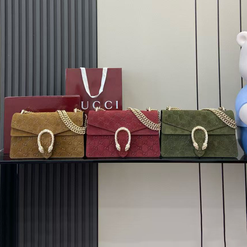 NIGO Gucci Women's Solid Color Sliding Chain Tiger Head Lock Clasp Suede Crossbody Shoulder Bag Bags #nigo75133