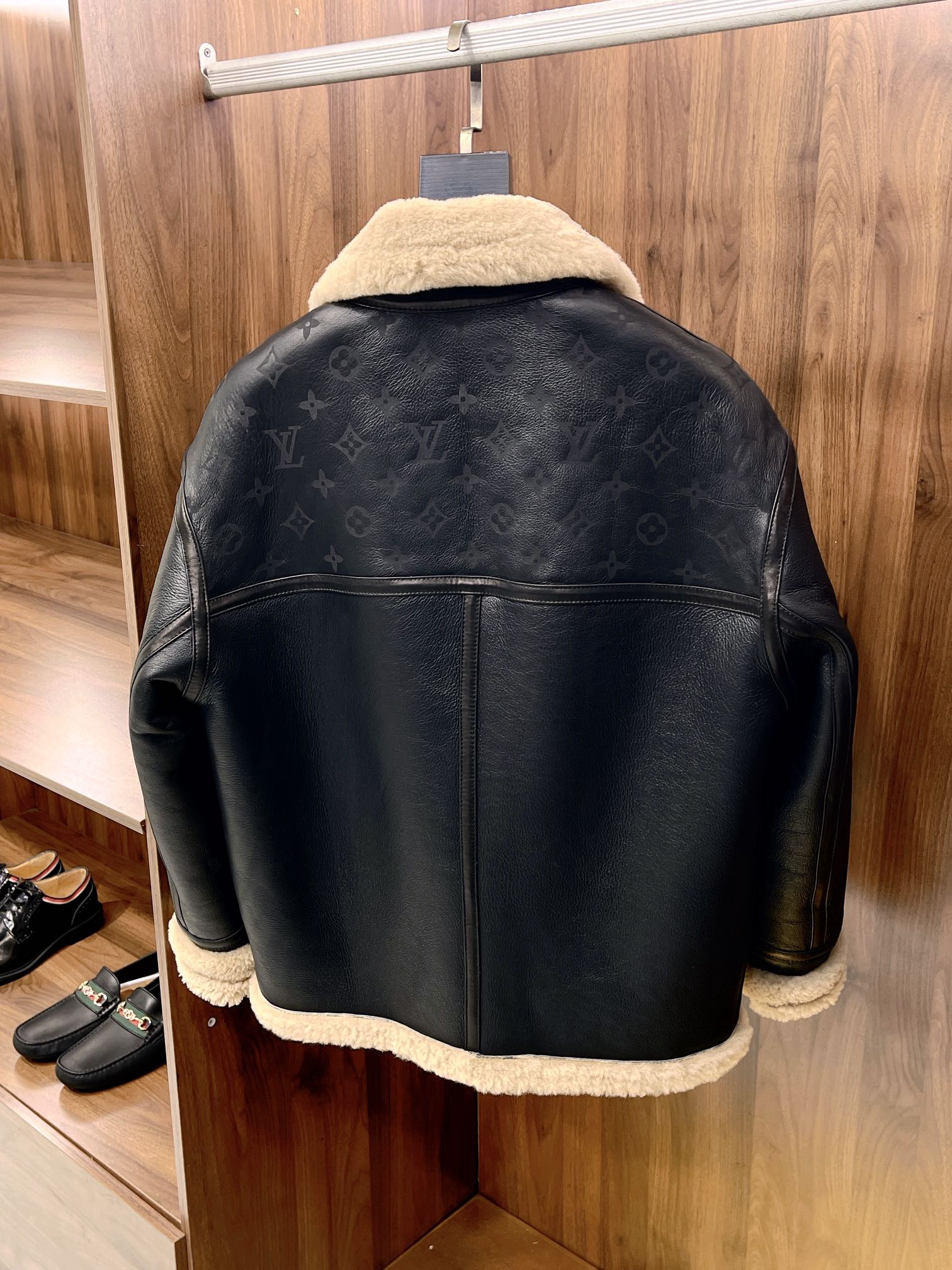 NIGO Louis Vuitton Men's Fall And Winter Do Old Fur One Warm Zipper Long-sleeved Leather Coat Jacket #nigo75172
