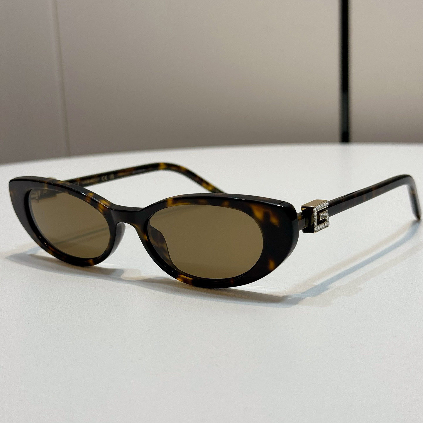 NIGO Gucci Men's and Women's Solid Color Square Logo Diamond Embellished Injection Molded Irregular Shaped Sunglasses Glasses #nigo75211