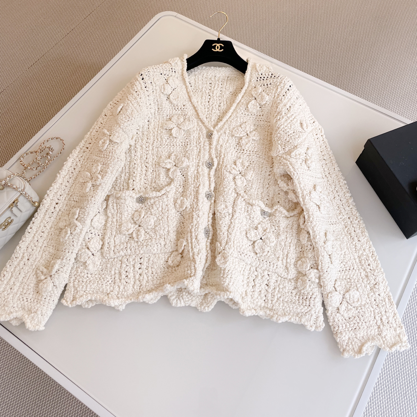 NIGO Chanel Women's Spring And Autumn Solid Color Three Dimensional Flower Hollow V-neck Long Sleeve Cotton Cardigan Ngvp #nigo9936