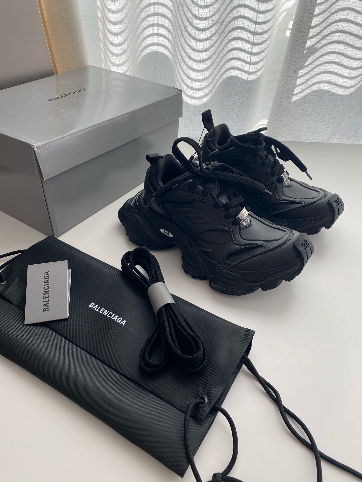 NIGO Balenciaga Men's Women's Sneakers Round Toe Lace Up Solid Color Leather Low Top Casual Shoes #nigo75256