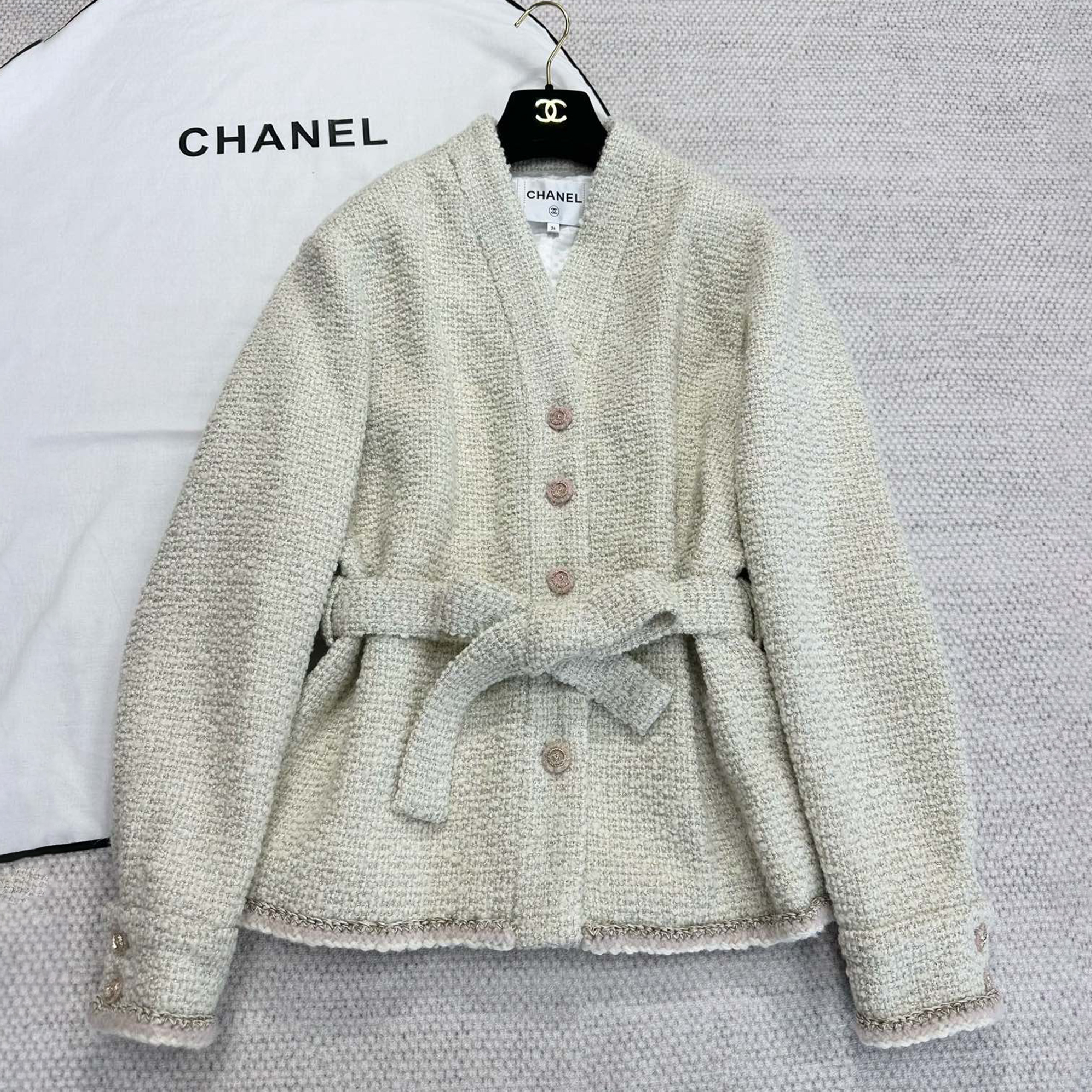 NIGO Chanel Women's Autumn And Winter New Beige Jacket V-neck Bathrobe Belt Tweed Top Straight Trousers Pants Casual Suit Set Ngvp #nigo9951