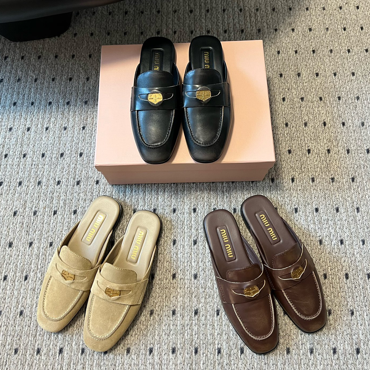 NIGO MiuMiu Brown Round Toe Flats Shoes Fashionable Temperament Comfortable Loafers Women Summer New Casual Half Slippers Shoes #nigo71995