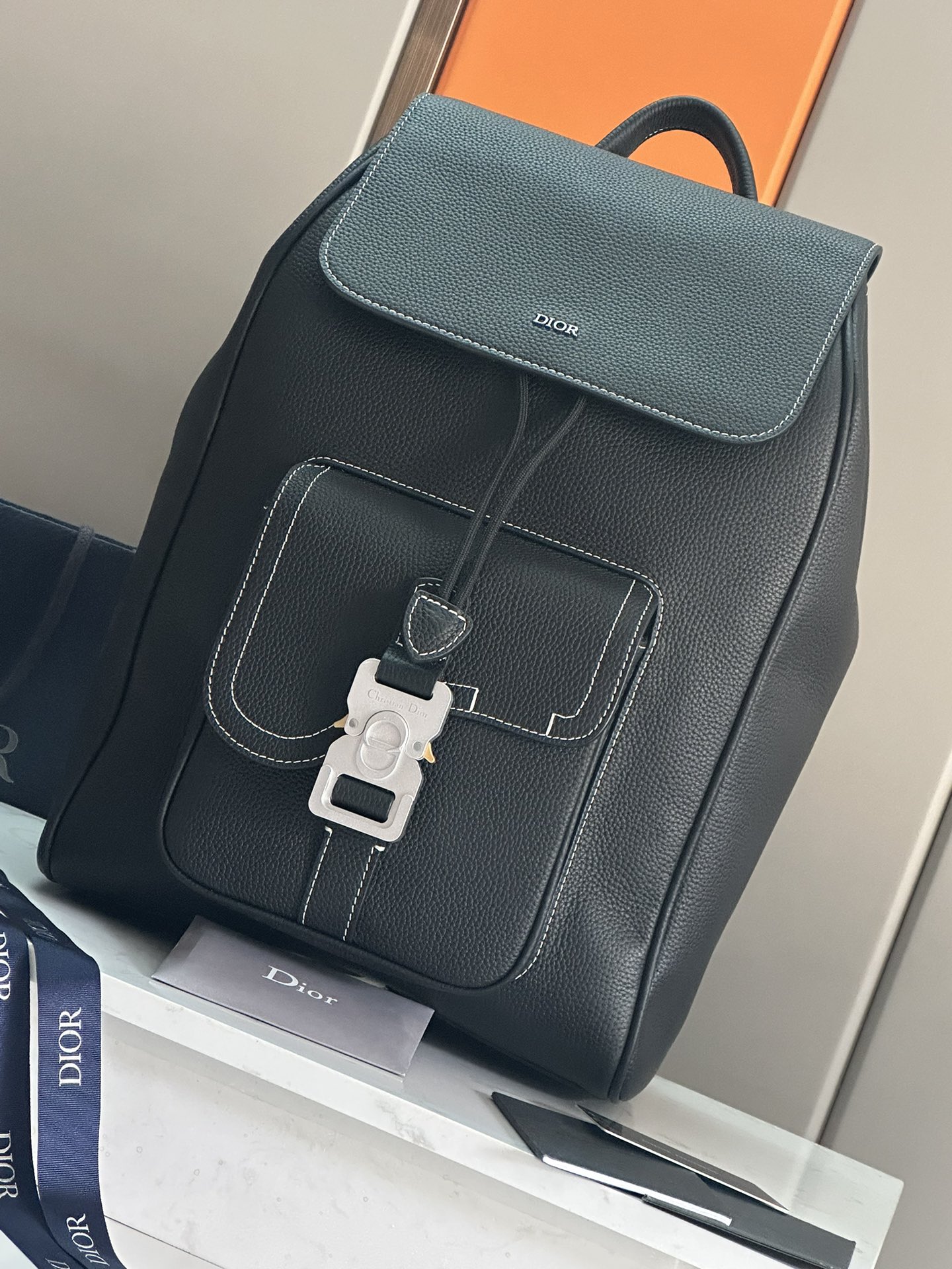 NIGO Dior Men's Solid Color Adjustable Shoulder Strap Flap Drawstring Closure Grained Cowhide Shoulder Bag Bags #nigo75297