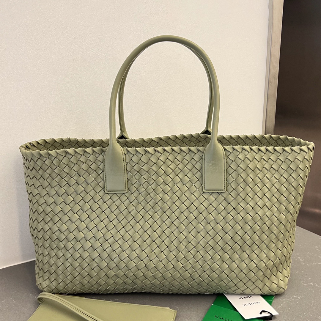 NIGO Bottega Veneta Women's Solid Color Sheepskin Woven Shopping Bag Shoulder Handbag Bag Bags #nigo75333