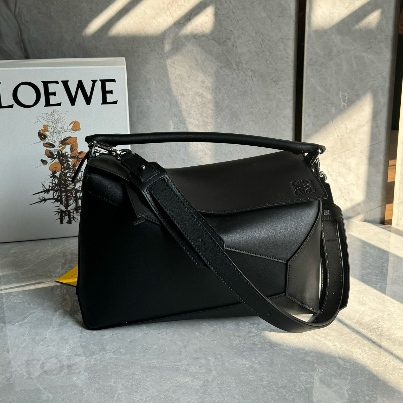 NIGO Loewe Classic Puzzle Cowhide Handbags Men Women Fashion Geometric Casual Temperament Commuter Crossbody Bag Bags #nigo75395