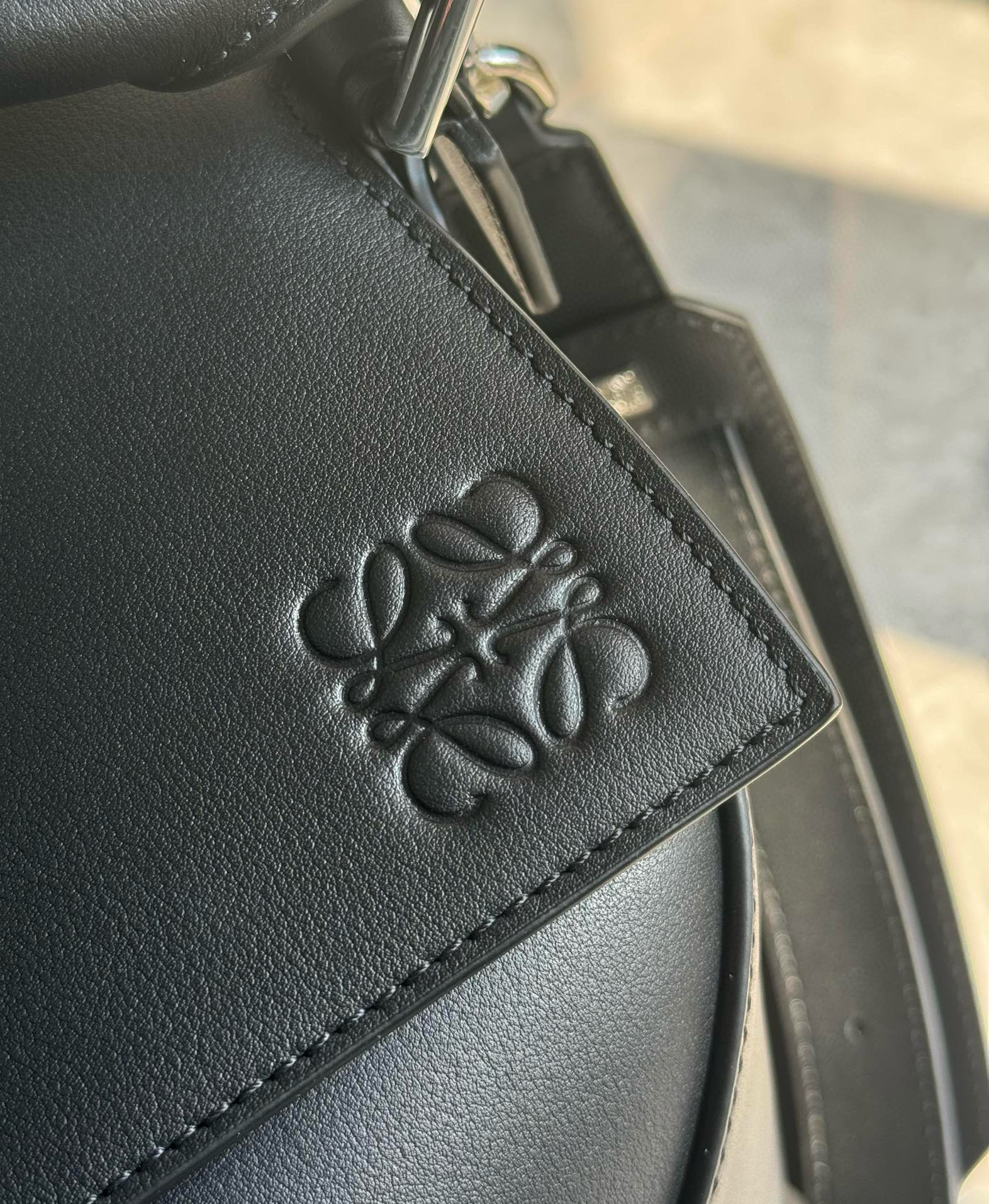 NIGO Loewe Classic Puzzle Cowhide Handbags Men Women Fashion Geometric Casual Temperament Commuter Crossbody Bag Bags #nigo75395