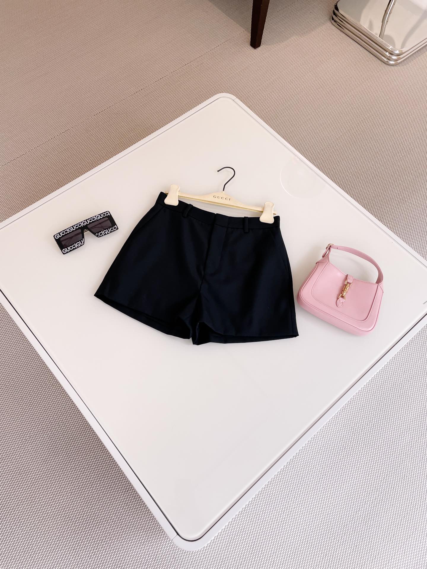 NIGO Gucci Women's Summer Solid Color Wide Mid Waist Short Casual Western Pants #nigo75463