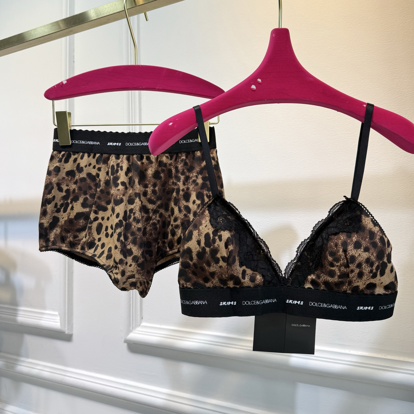 NIGO Dolce&Gabbana Women's Summer Colorblocking Leopard Lace Trim Triangle Adjustable Bra High Waist Comfort Triangle Panty Set Suit #nigo75474