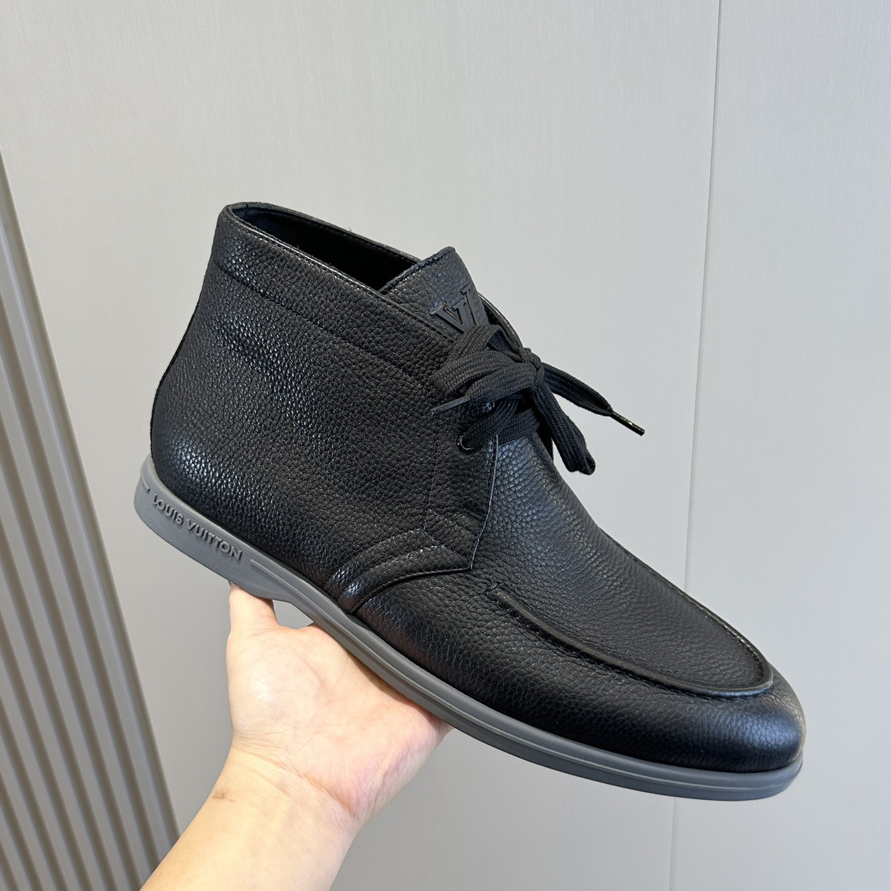 NIGO Louis Vuitton Estate Men's Autumn and Winter Solid Color Suede Leather Lace-up Simple Short Boots Shoes #nigo75553