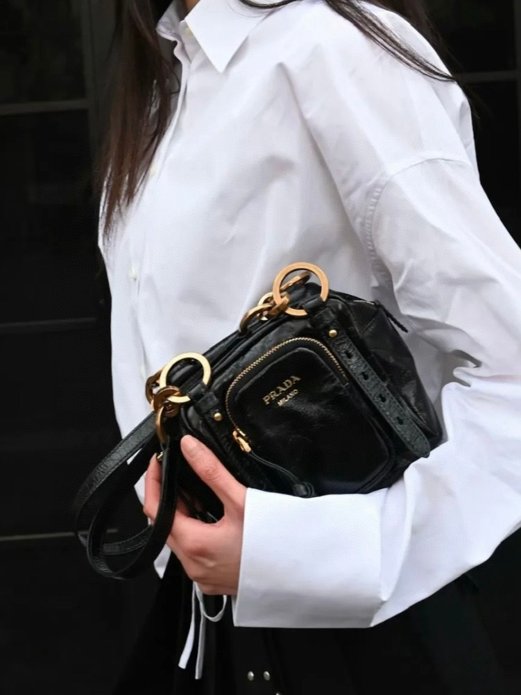 NIGO Prada Dangle Women's Black Letter Print Zipper Closure Cowhide Leather Mini Shoulder Bag Bags #nigo75499