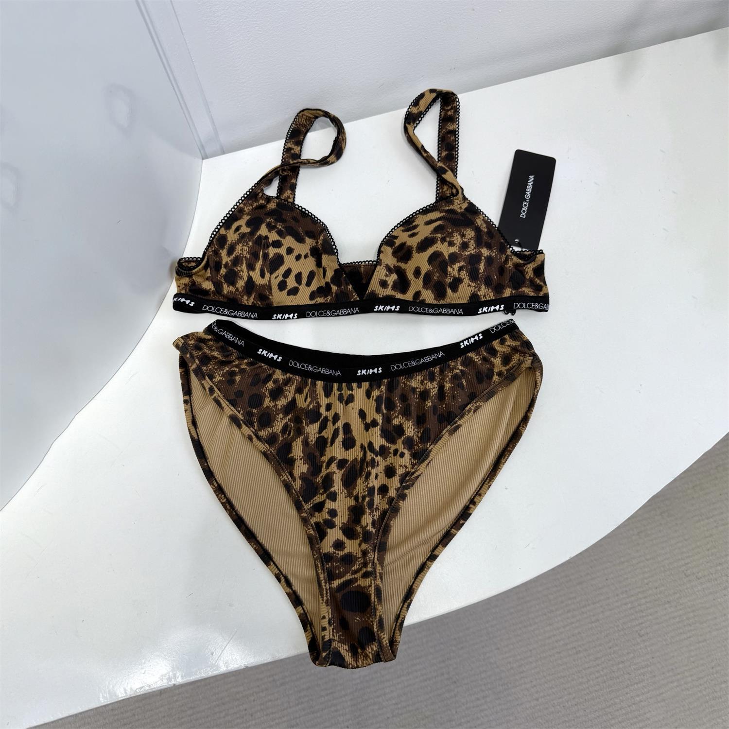 NIGO Dolce&Gabbana Women's Summer Colorblocking Leopard Lace Trim Triangle Adjustable Bra High Waist Comfort Triangle Panty Set Suit #nigo75535