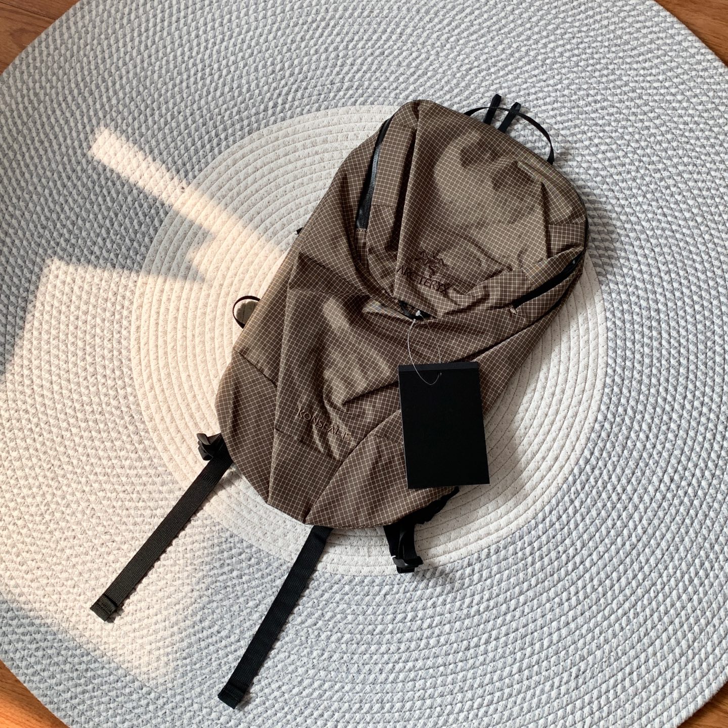 NIGO Arcteryx Men's And Women's Solid Color Outdoor Sports Leisure Logo Nylon Shoulder Bag Backpacks Bags #nigo75546