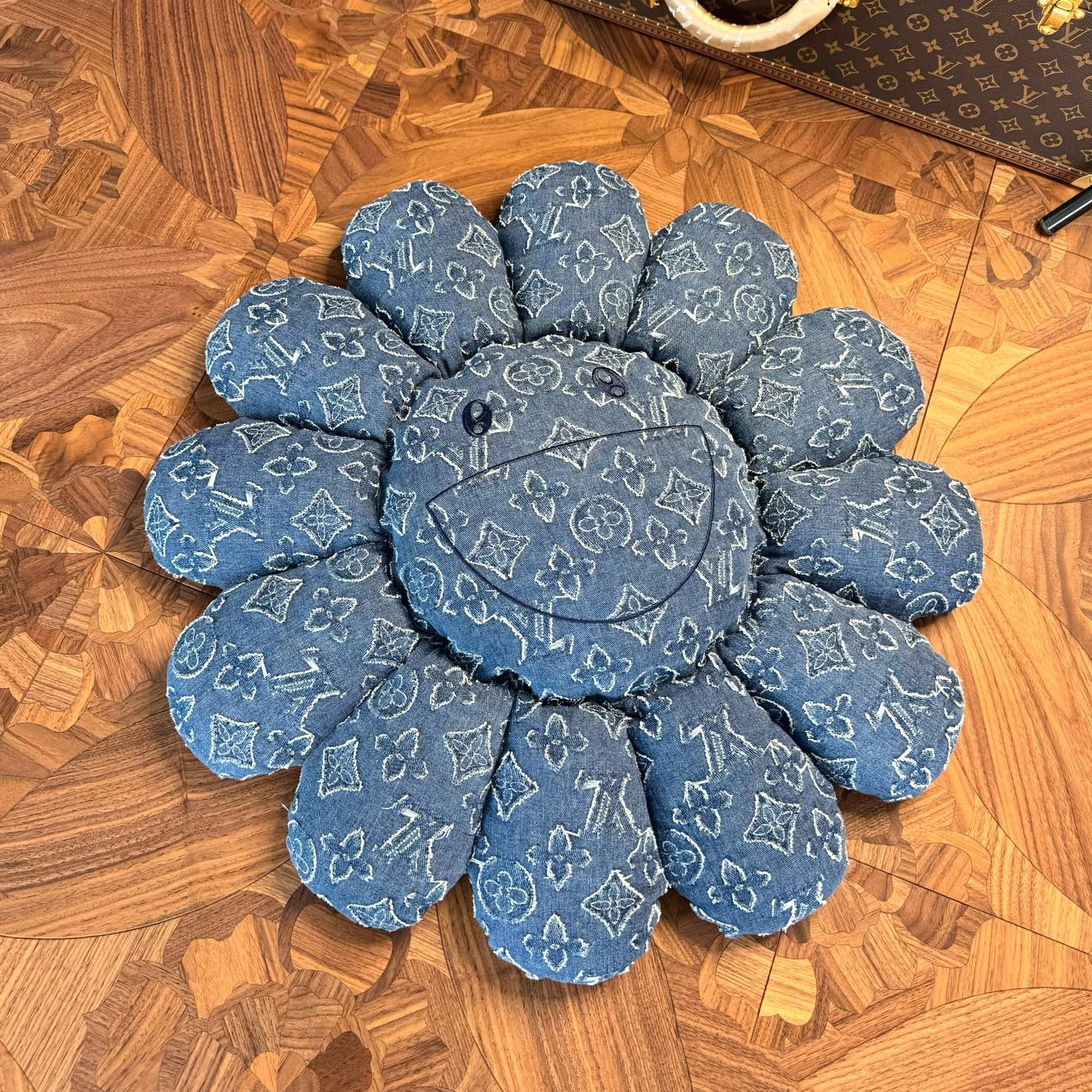 NIGO Louis Vuitton Double Sided Embroidery Letter Printing Sunflower Shape Pillow/cushion/cushion Home Furnishings Accessories #nigo75559